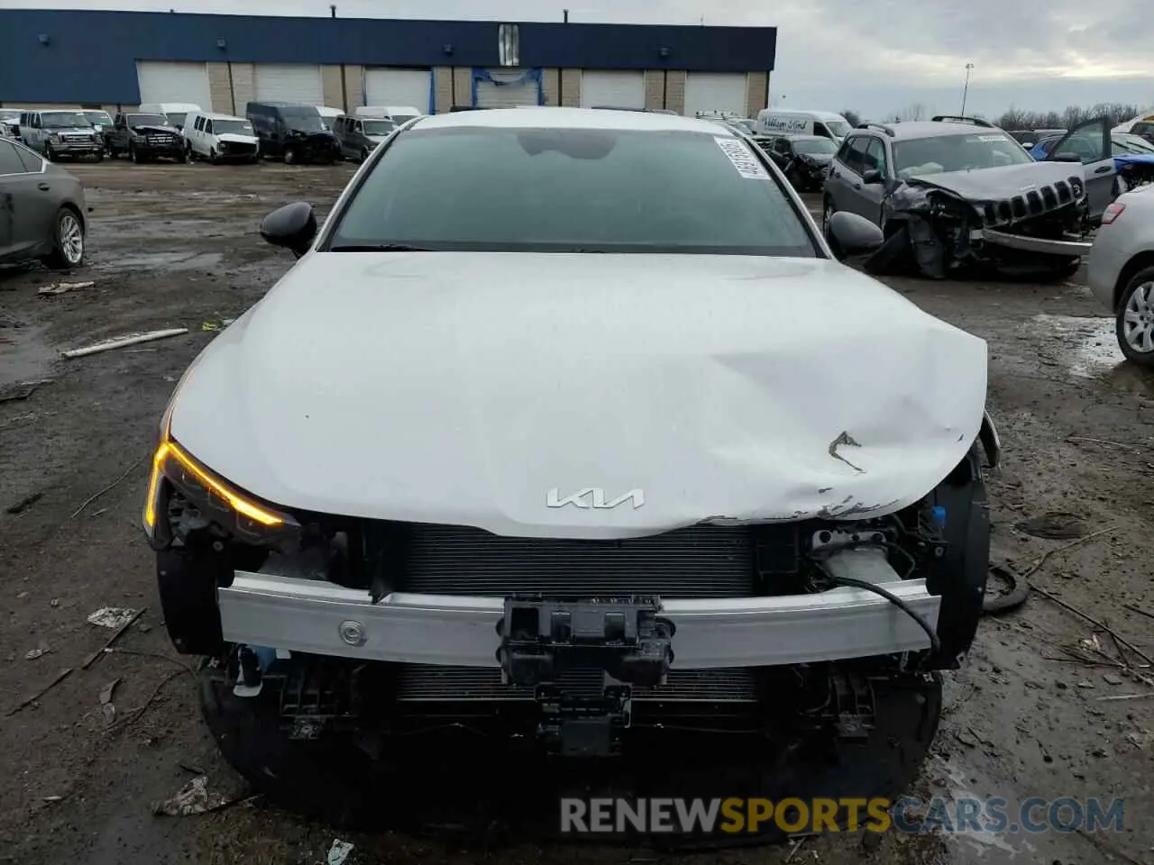 5 Photograph of a damaged car KNAG64J72S5296836 KIA K5 2025