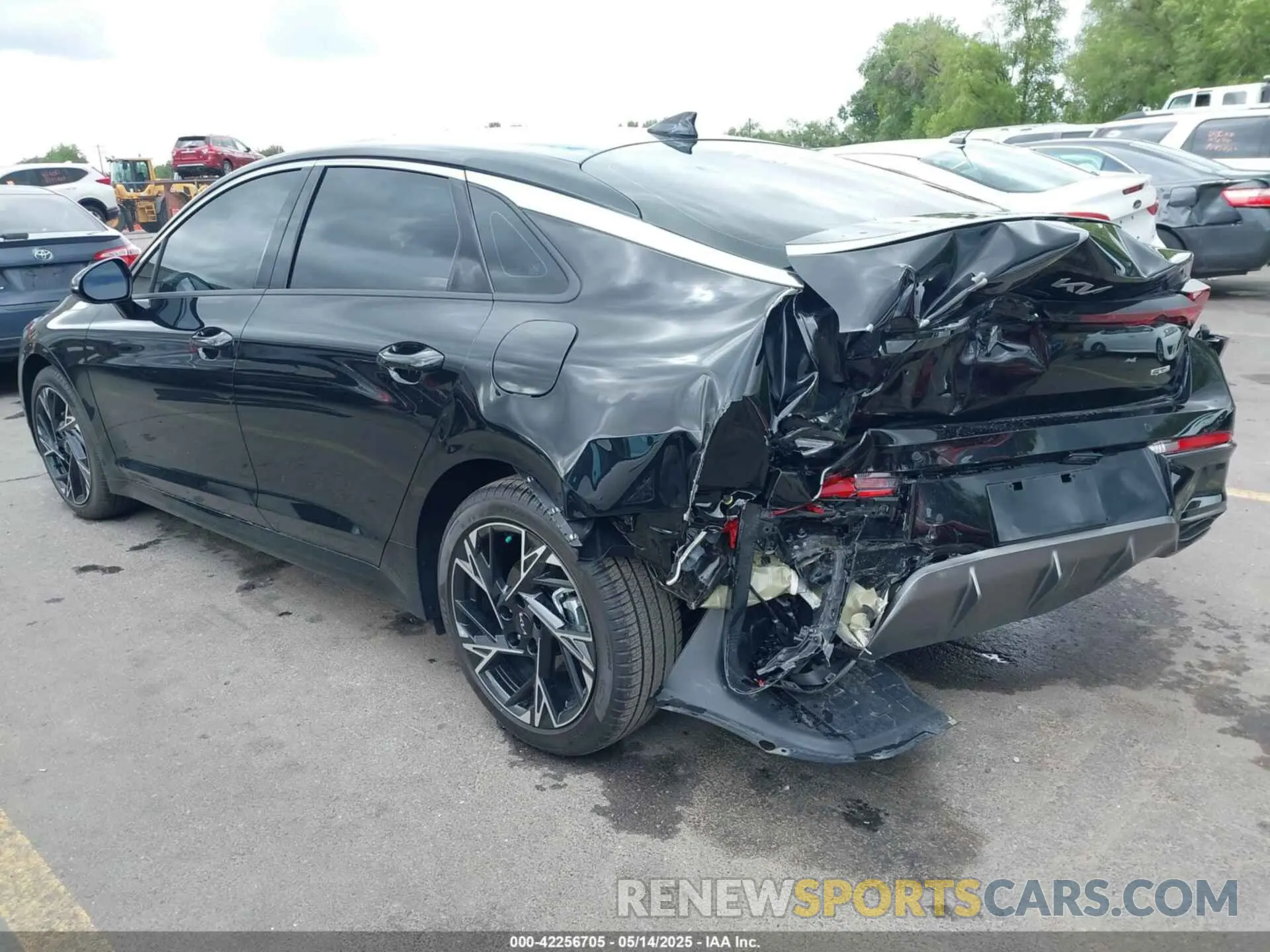 3 Photograph of a damaged car KNAG64J72S5335635 KIA K5 2025