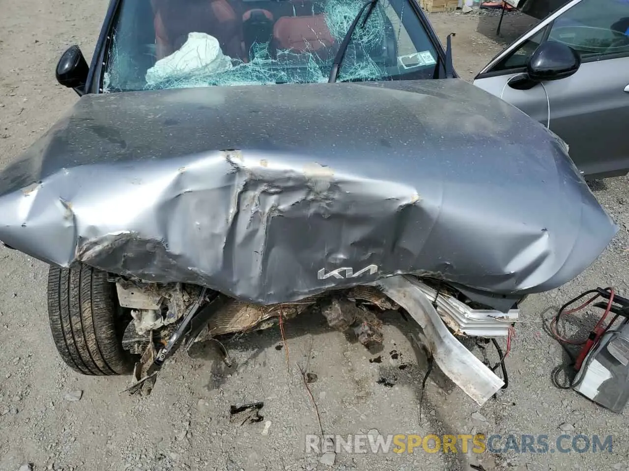 11 Photograph of a damaged car KNAG64J73S5331254 KIA K5 2025