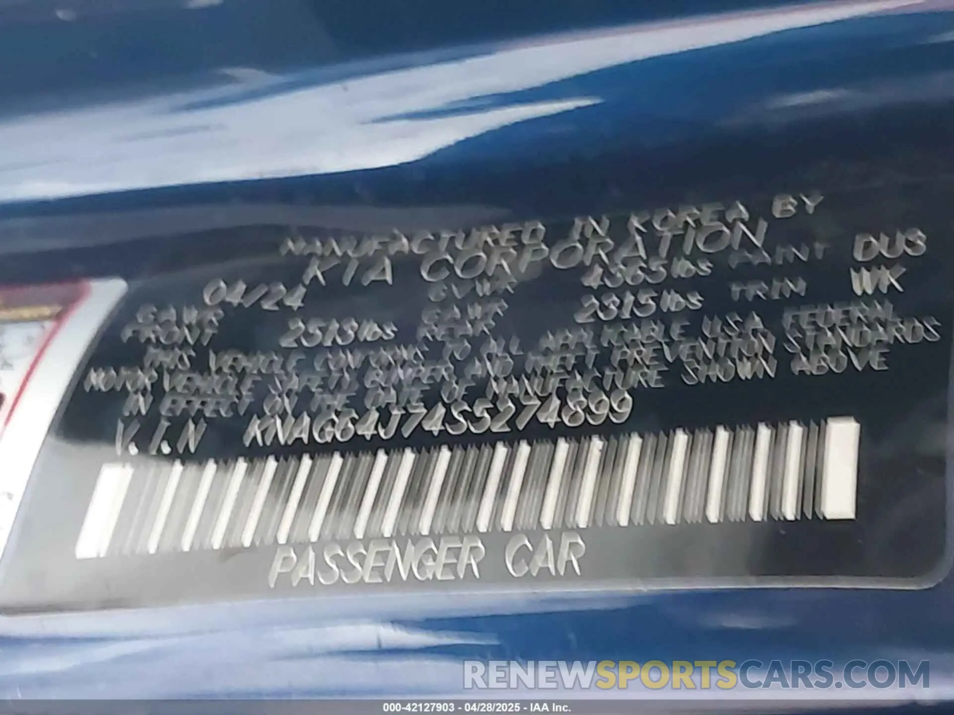 9 Photograph of a damaged car KNAG64J74S5274899 KIA K5 2025