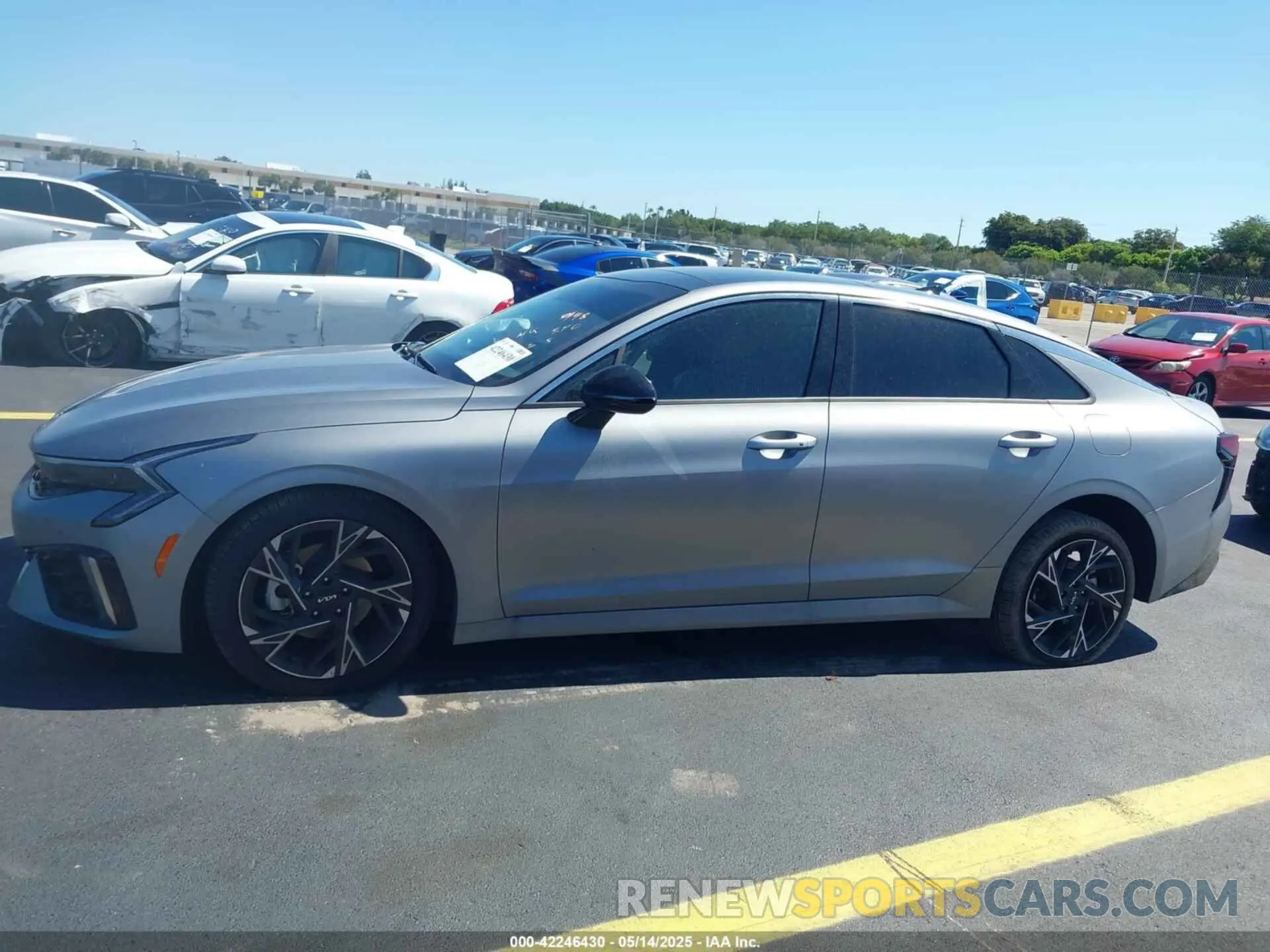 14 Photograph of a damaged car KNAG64J74S5320148 KIA K5 2025