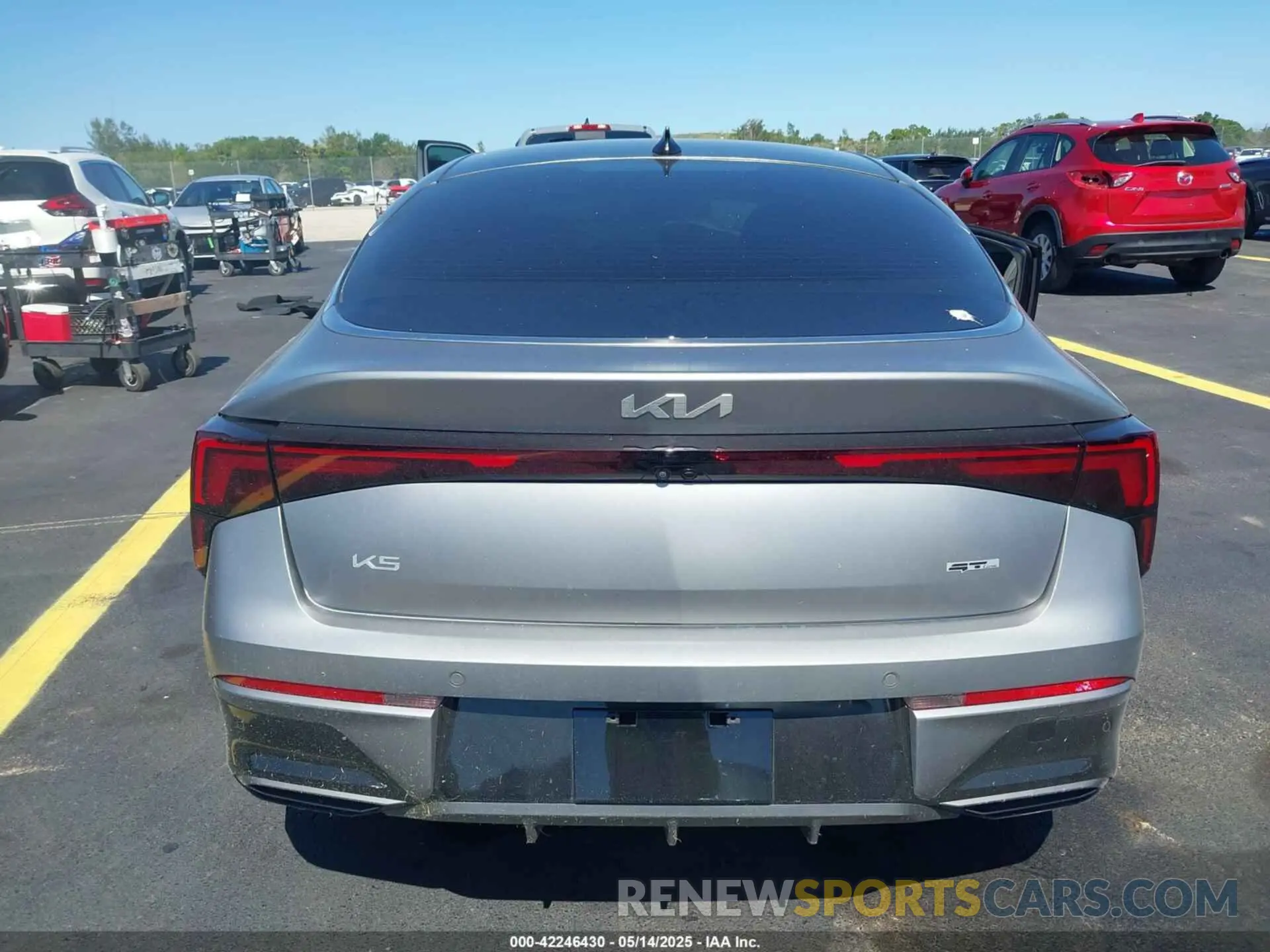 16 Photograph of a damaged car KNAG64J74S5320148 KIA K5 2025