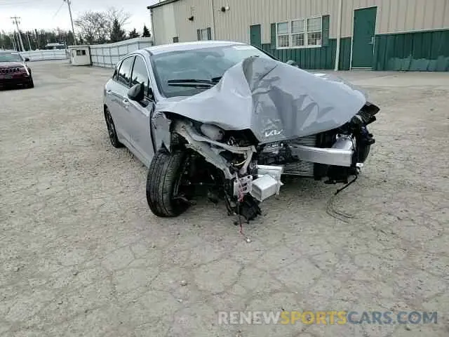 11 Photograph of a damaged car KNAG64J74S5335961 KIA K5 2025