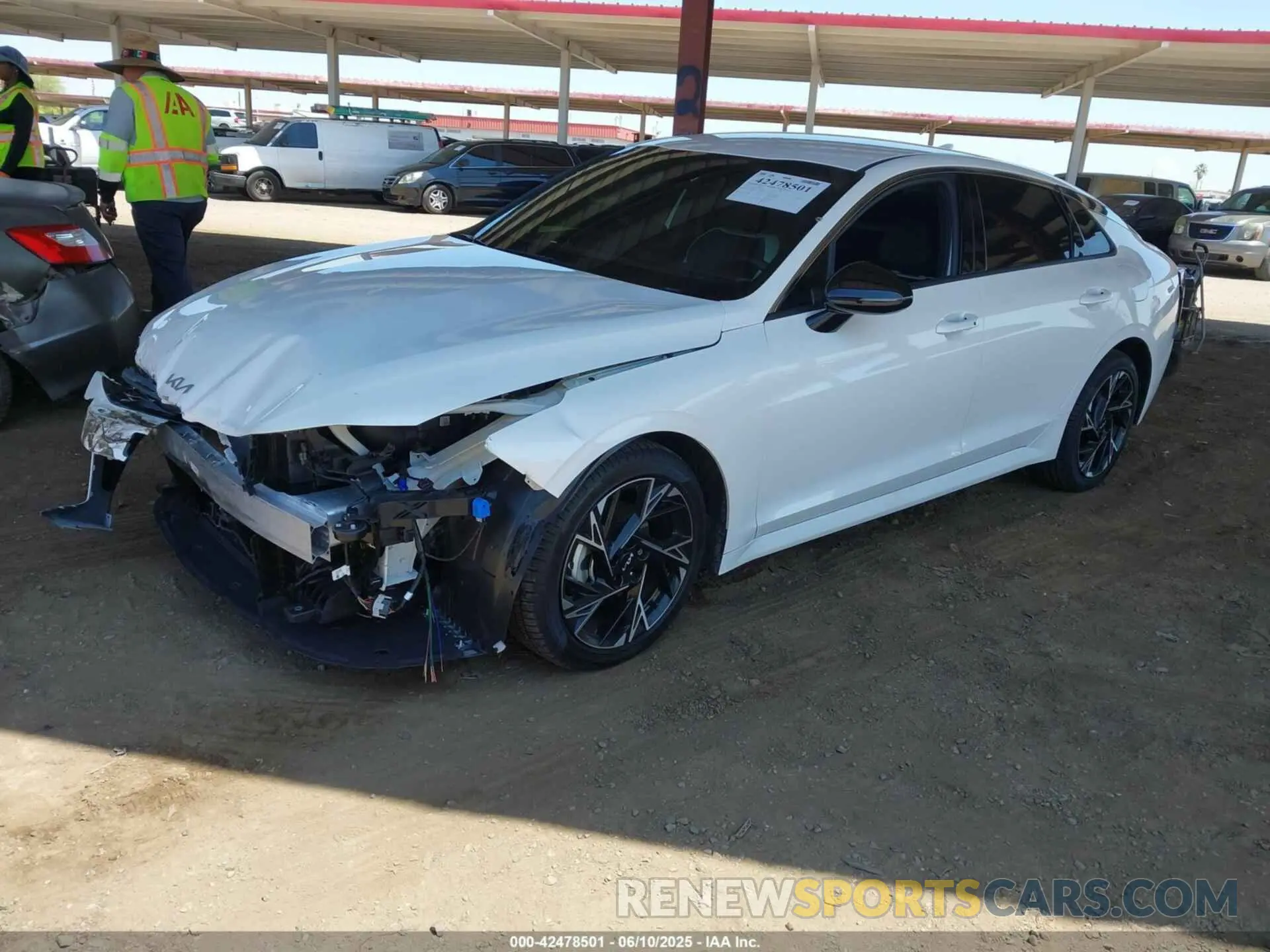 2 Photograph of a damaged car KNAG64J74S5365686 KIA K5 2025