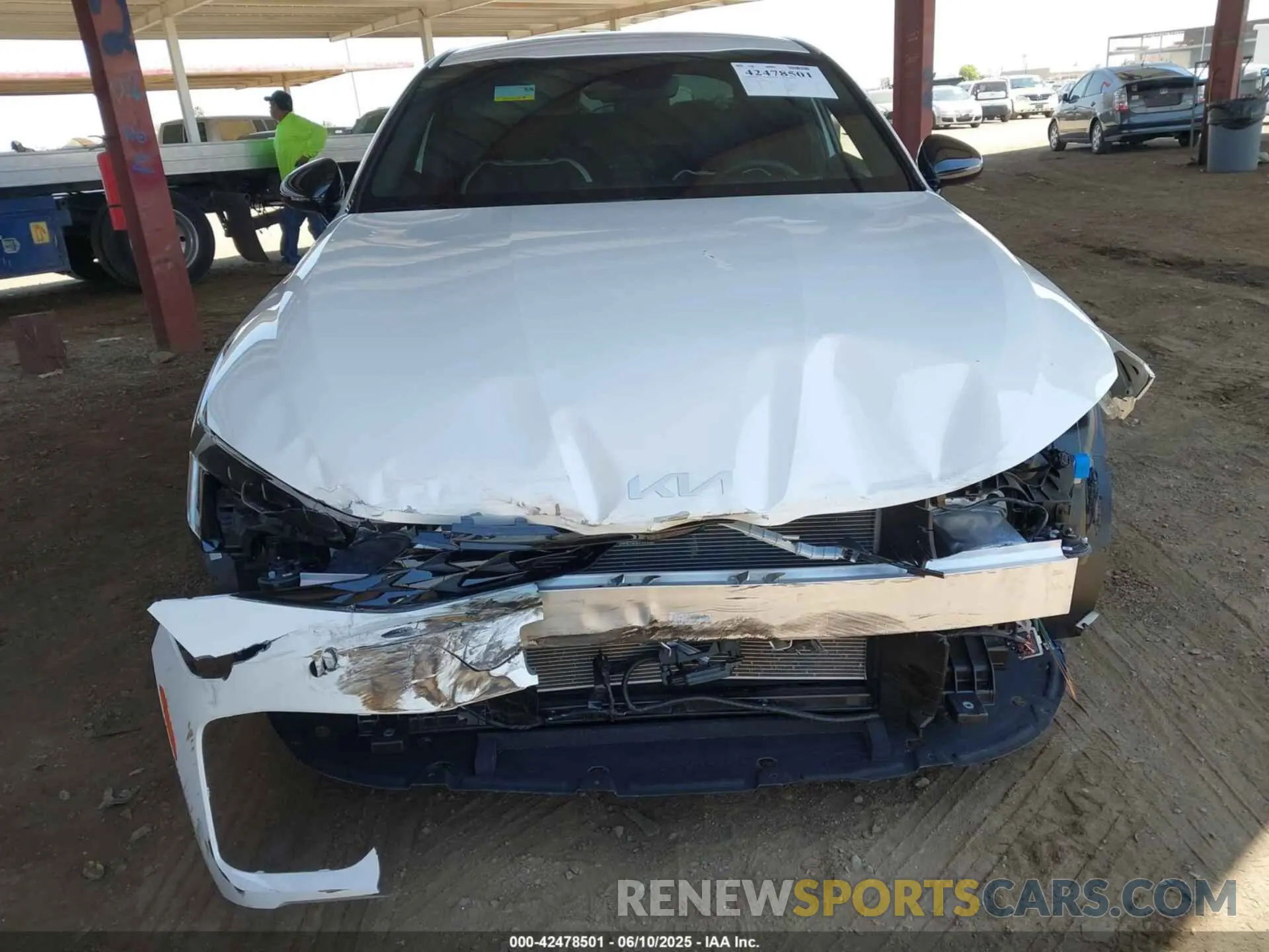 6 Photograph of a damaged car KNAG64J74S5365686 KIA K5 2025