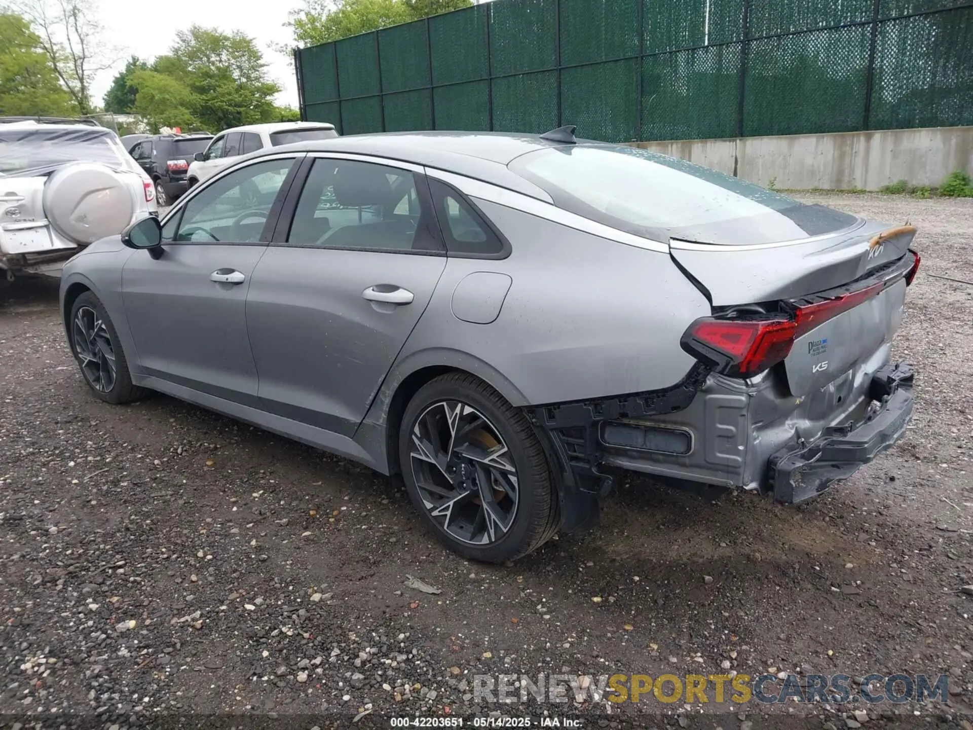 3 Photograph of a damaged car KNAG64J75S5289427 KIA K5 2025