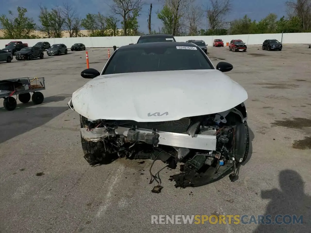 5 Photograph of a damaged car KNAG64J75S5316898 KIA K5 2025