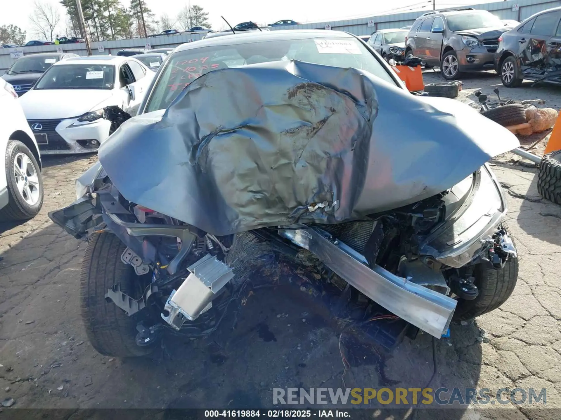 6 Photograph of a damaged car KNAG64J76S5291204 KIA K5 2025
