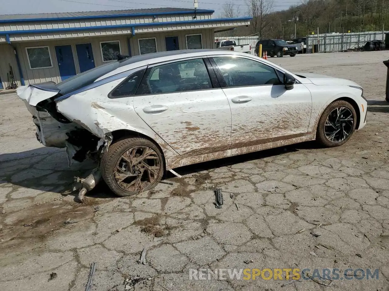3 Photograph of a damaged car KNAG64J76S5324492 KIA K5 2025