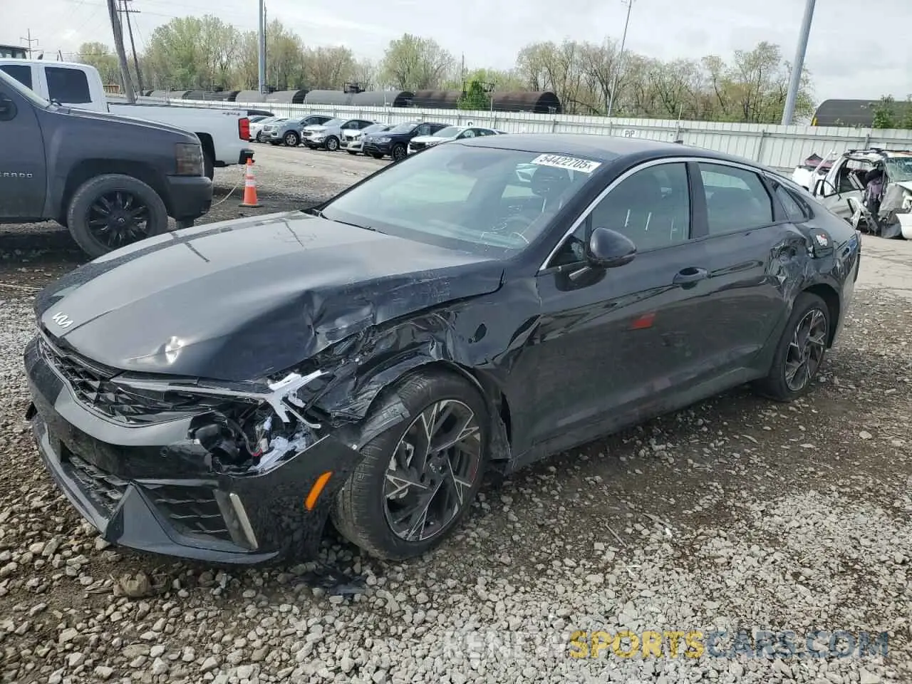 1 Photograph of a damaged car KNAG64J76S5351885 KIA K5 2025