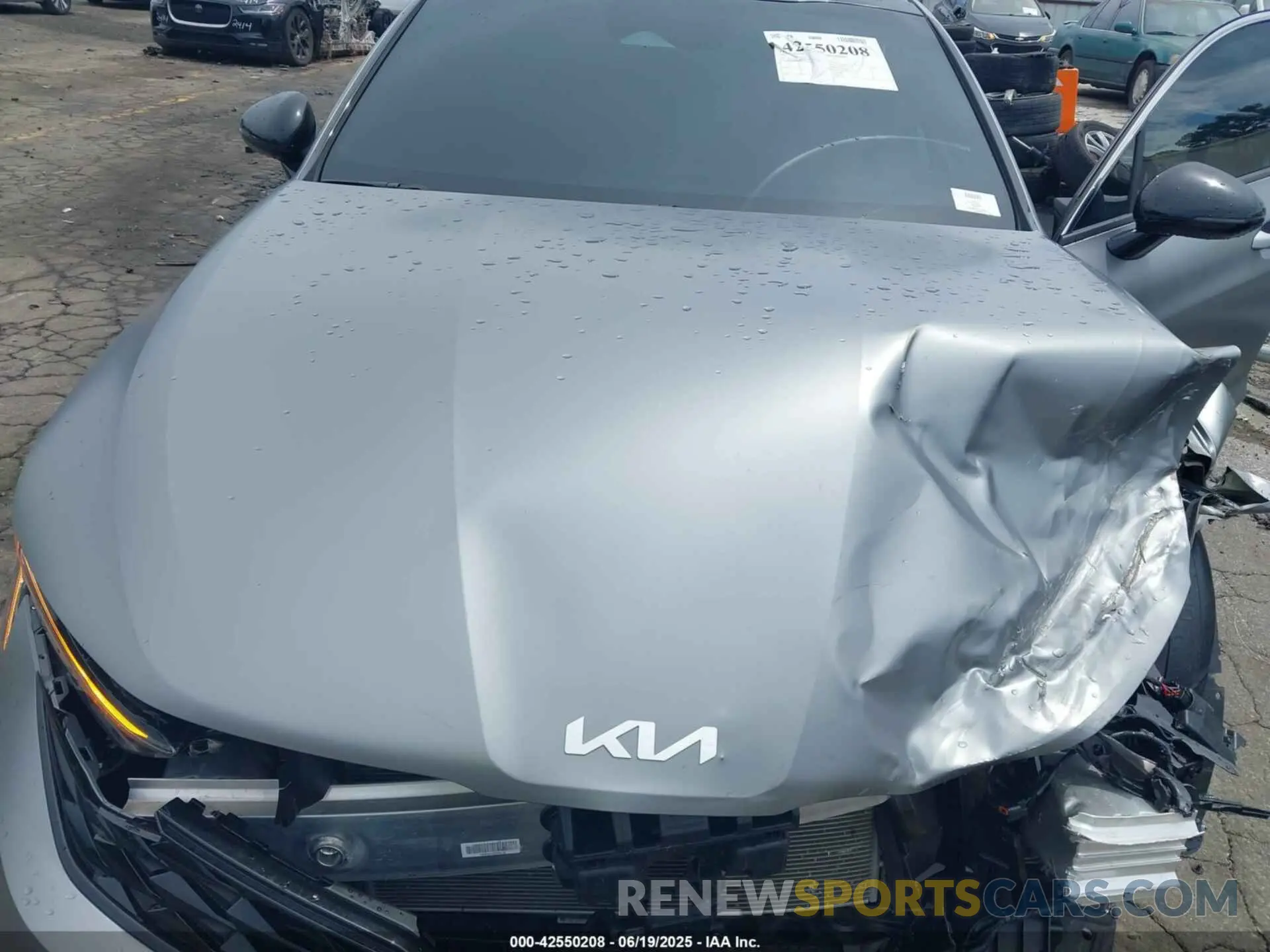 10 Photograph of a damaged car KNAG64J76S5358688 KIA K5 2025