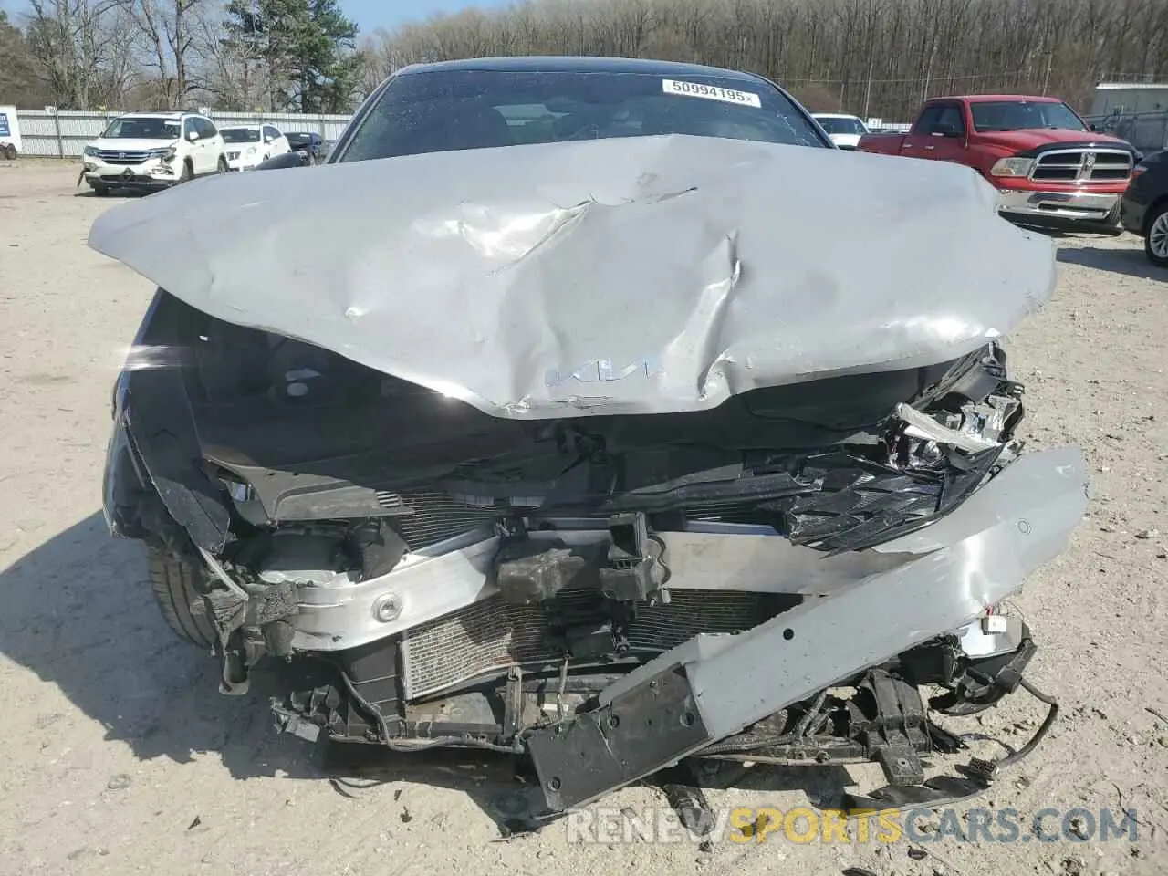 5 Photograph of a damaged car KNAG64J77S5286920 KIA K5 2025