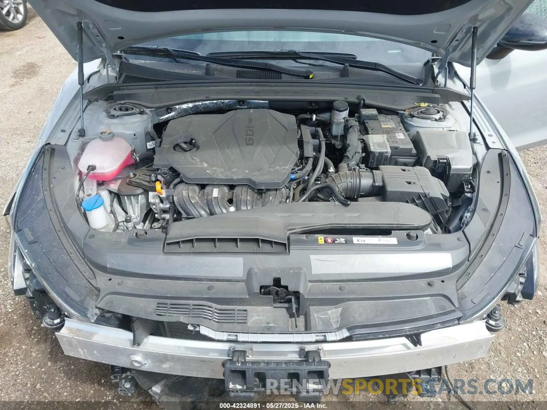 10 Photograph of a damaged car KNAG64J77S5299781 KIA K5 2025