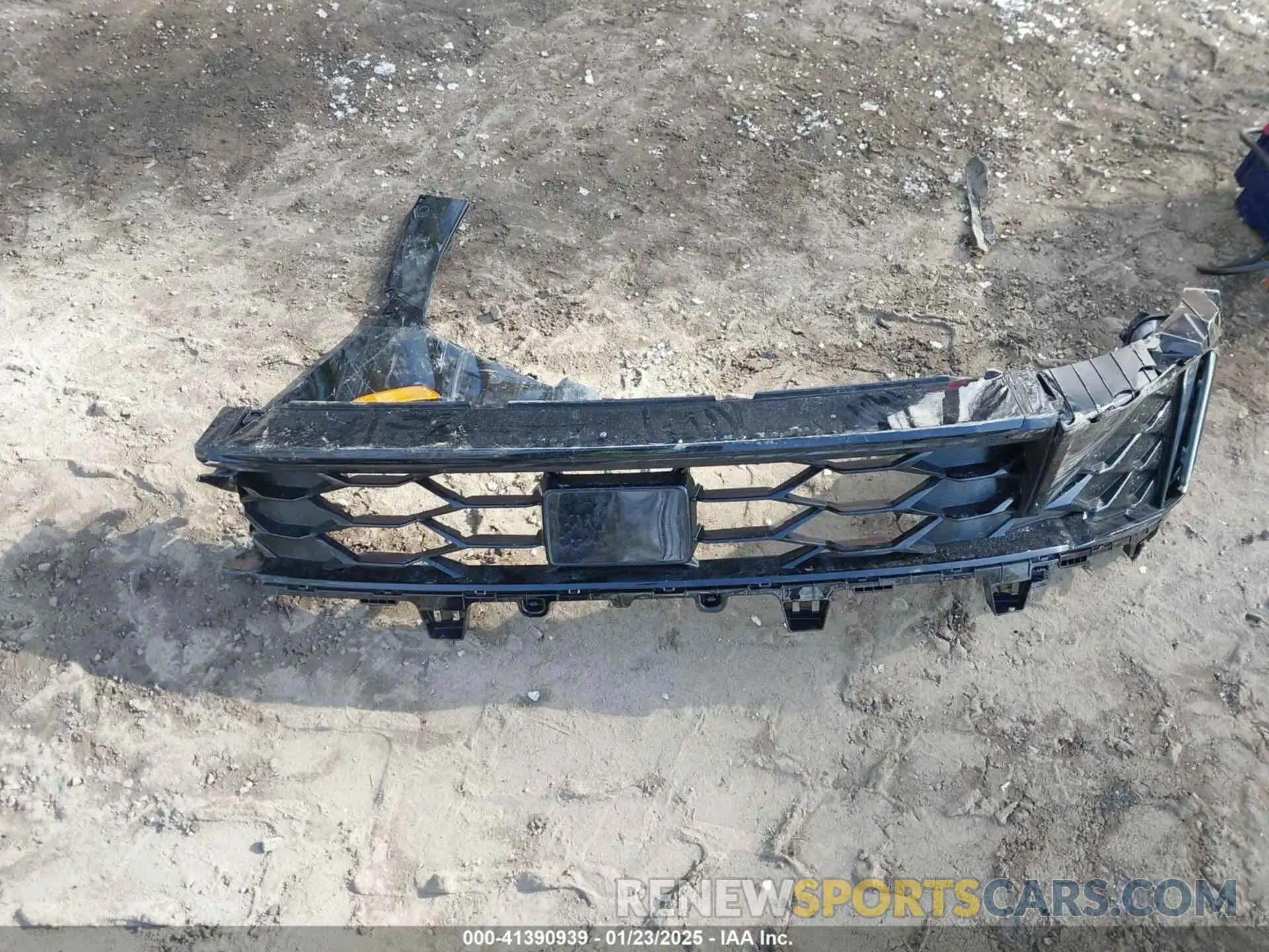 11 Photograph of a damaged car KNAG64J77S5301108 KIA K5 2025