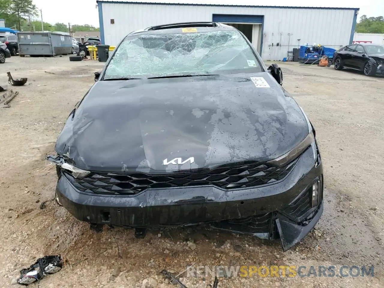 5 Photograph of a damaged car KNAG64J77S5305739 KIA K5 2025