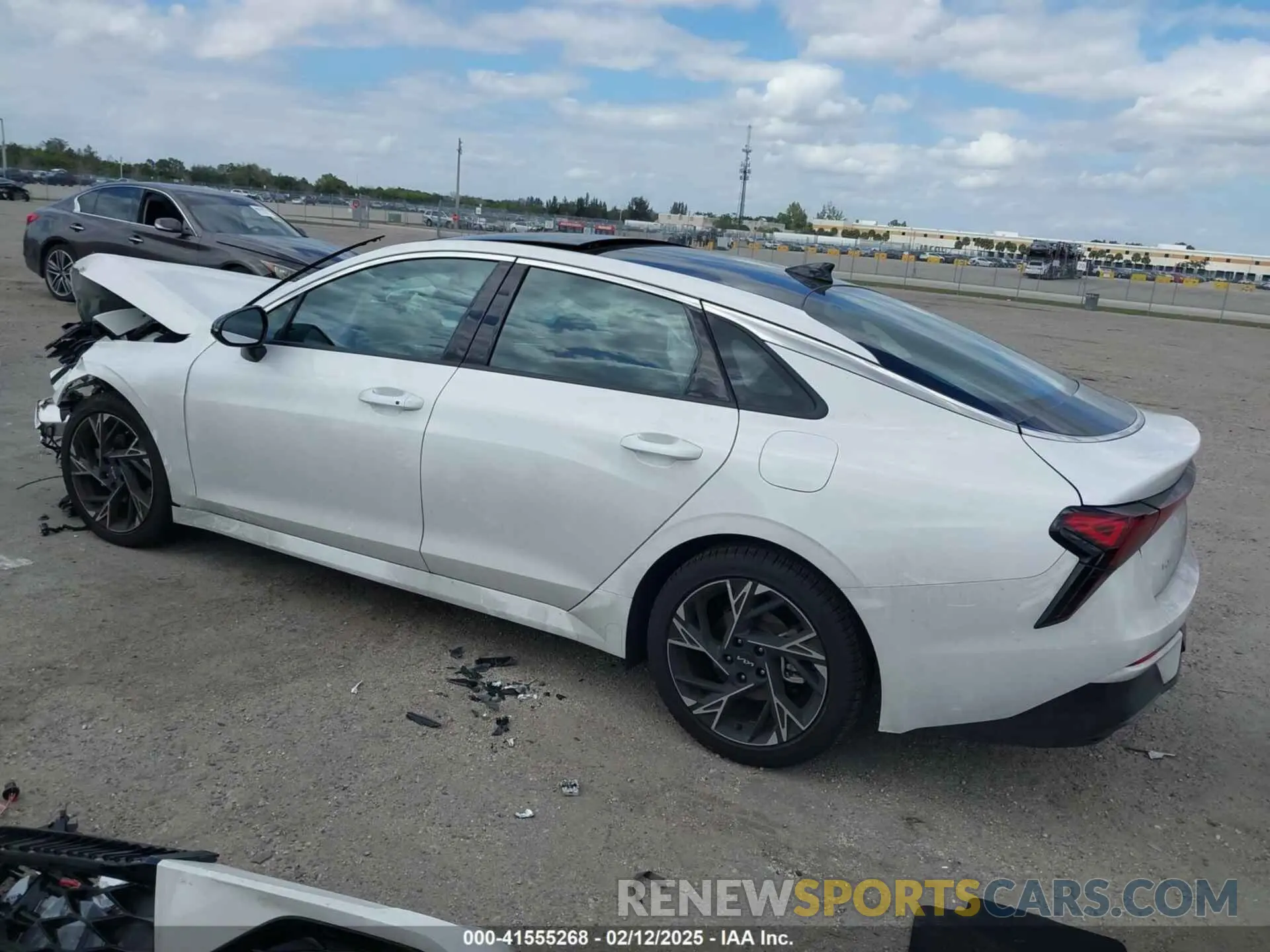 3 Photograph of a damaged car KNAG64J77S5313310 KIA K5 2025