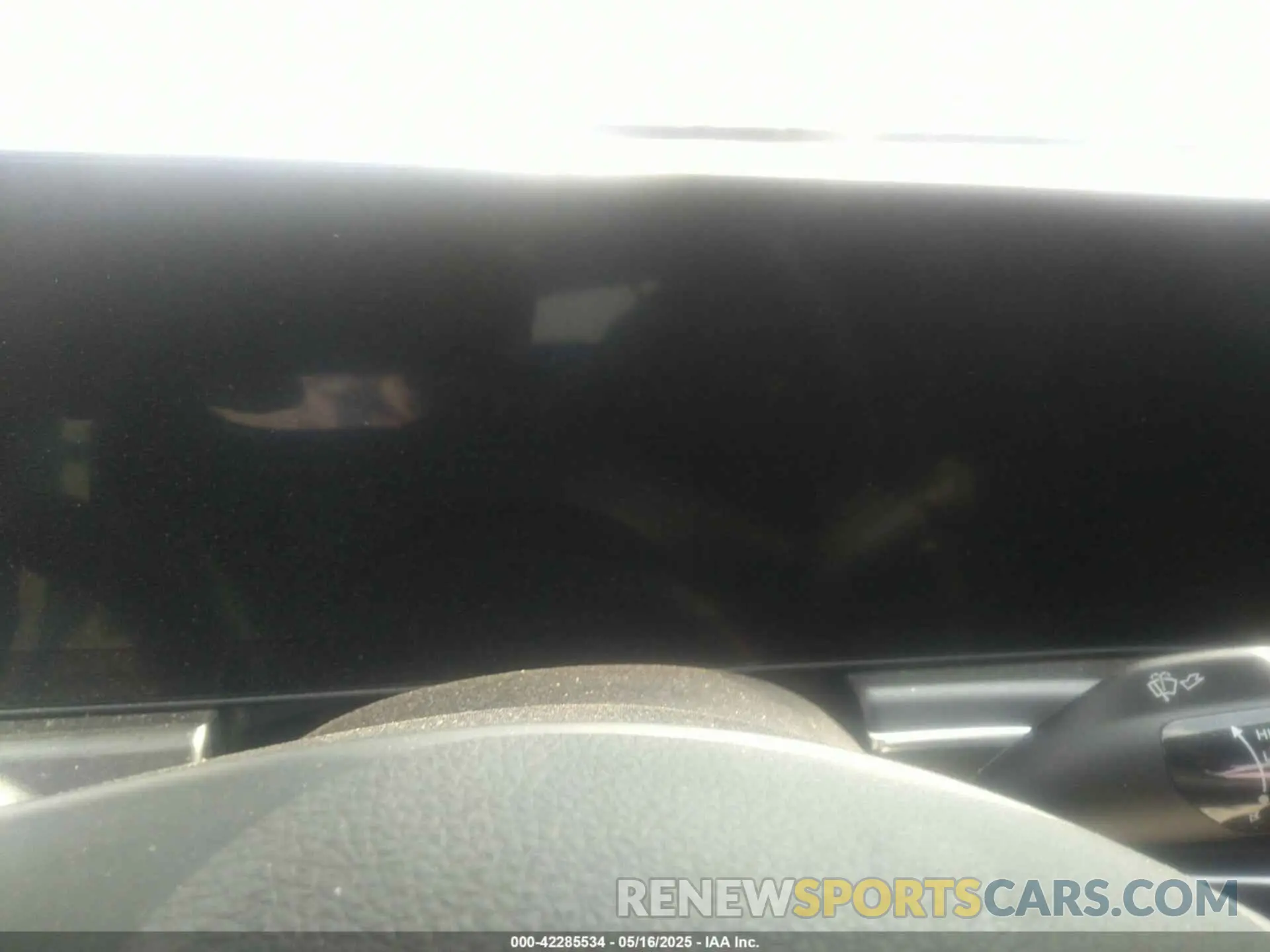 14 Photograph of a damaged car KNAG64J77S5335095 KIA K5 2025