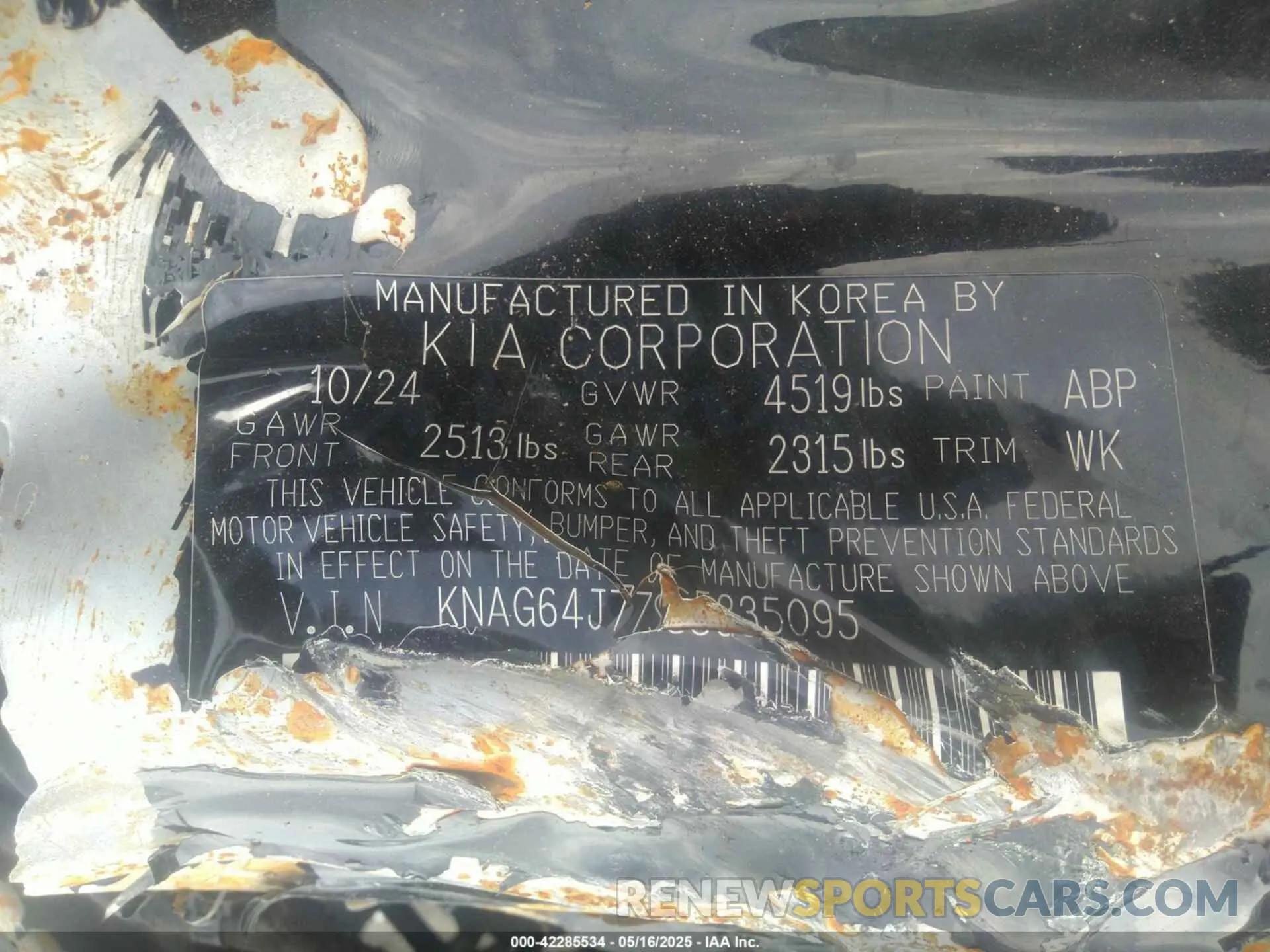 9 Photograph of a damaged car KNAG64J77S5335095 KIA K5 2025