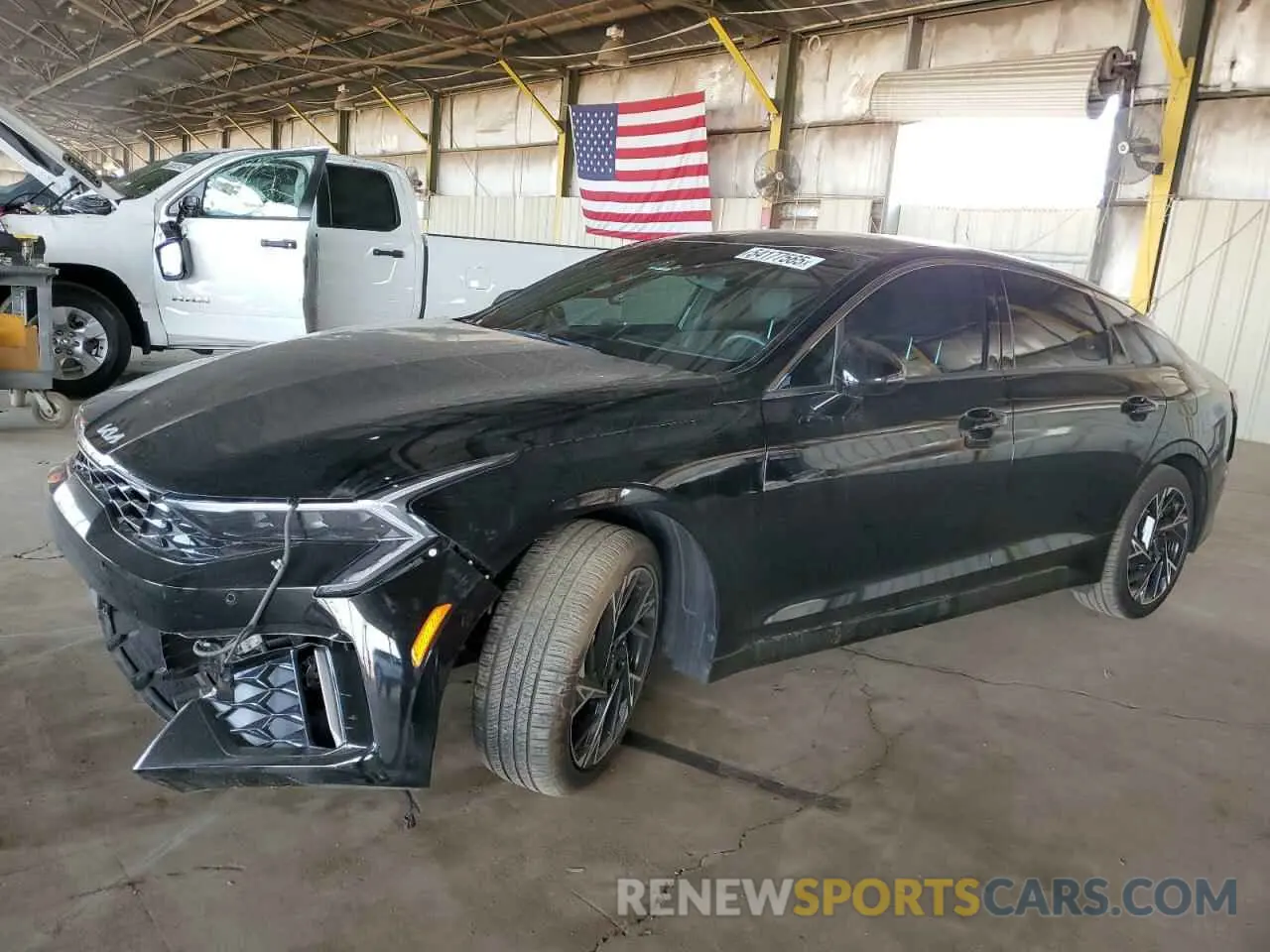 1 Photograph of a damaged car KNAG64J78S5284870 KIA K5 2025