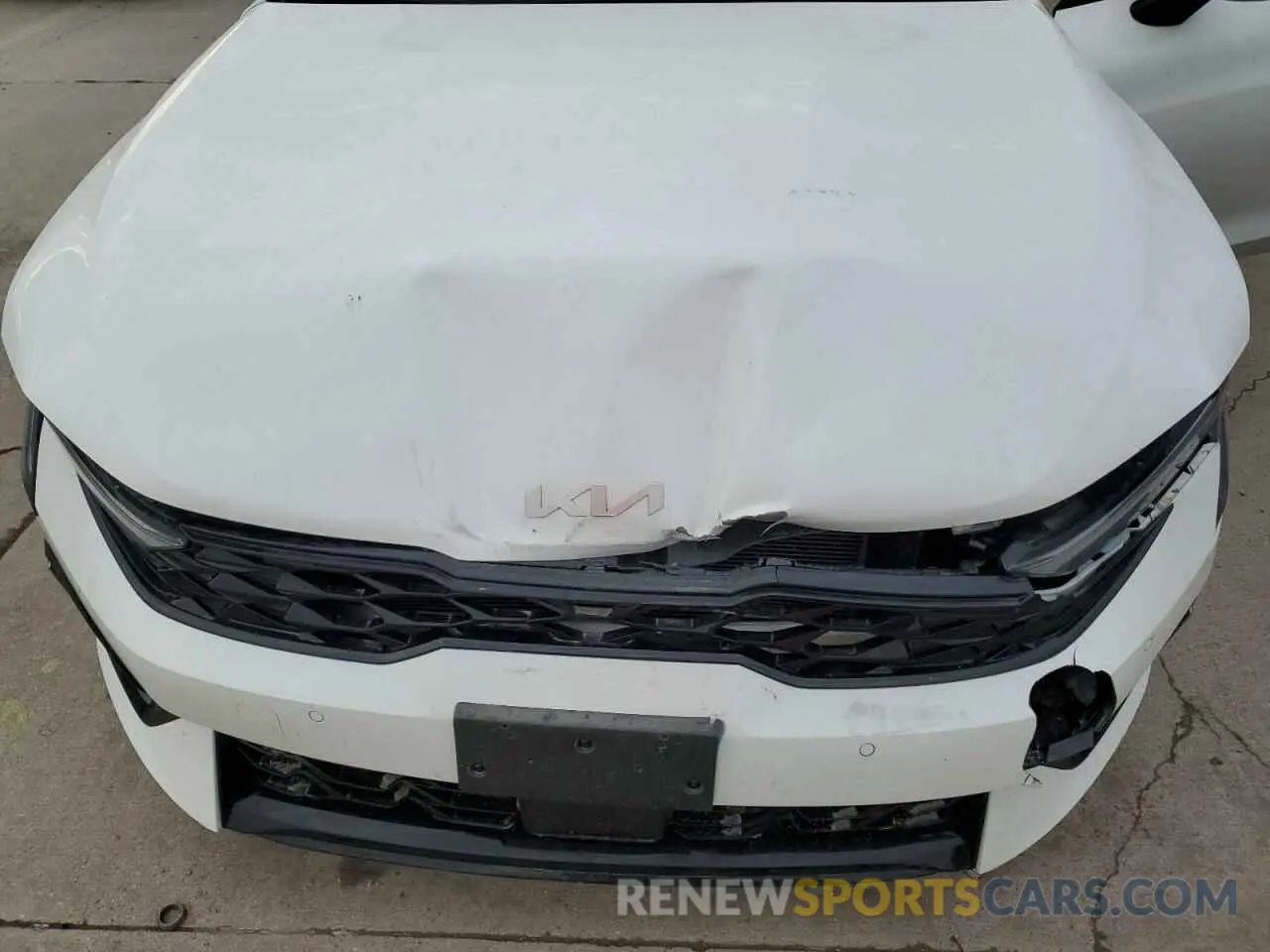 11 Photograph of a damaged car KNAG64J78S5297117 KIA K5 2025