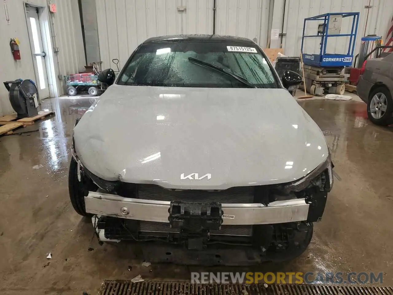 5 Photograph of a damaged car KNAG64J78S5305135 KIA K5 2025