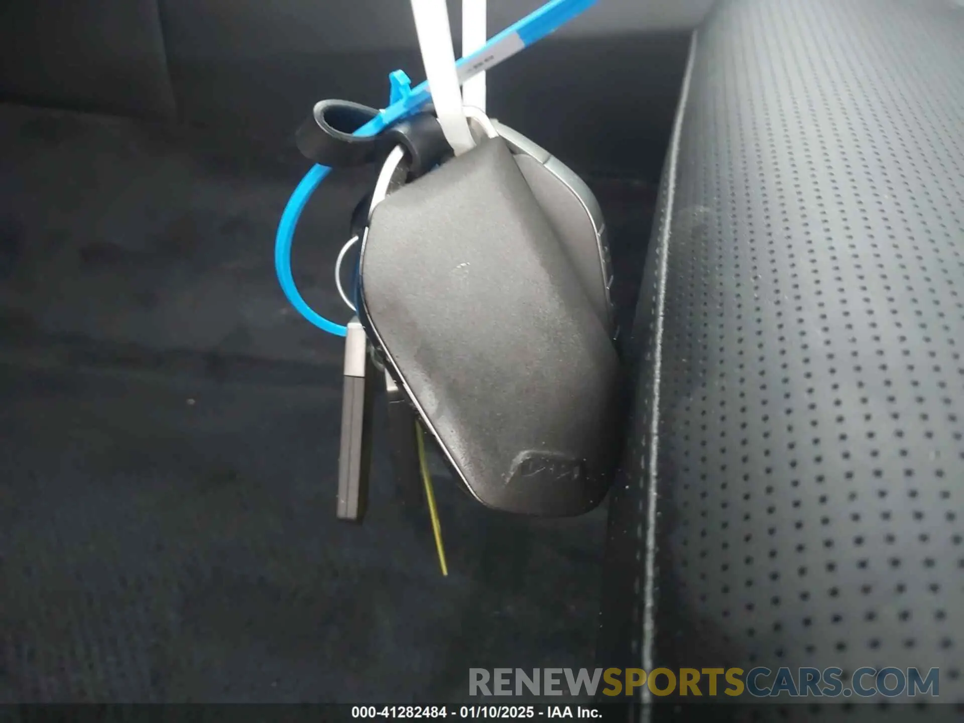 11 Photograph of a damaged car KNAG64J78S5313865 KIA K5 2025