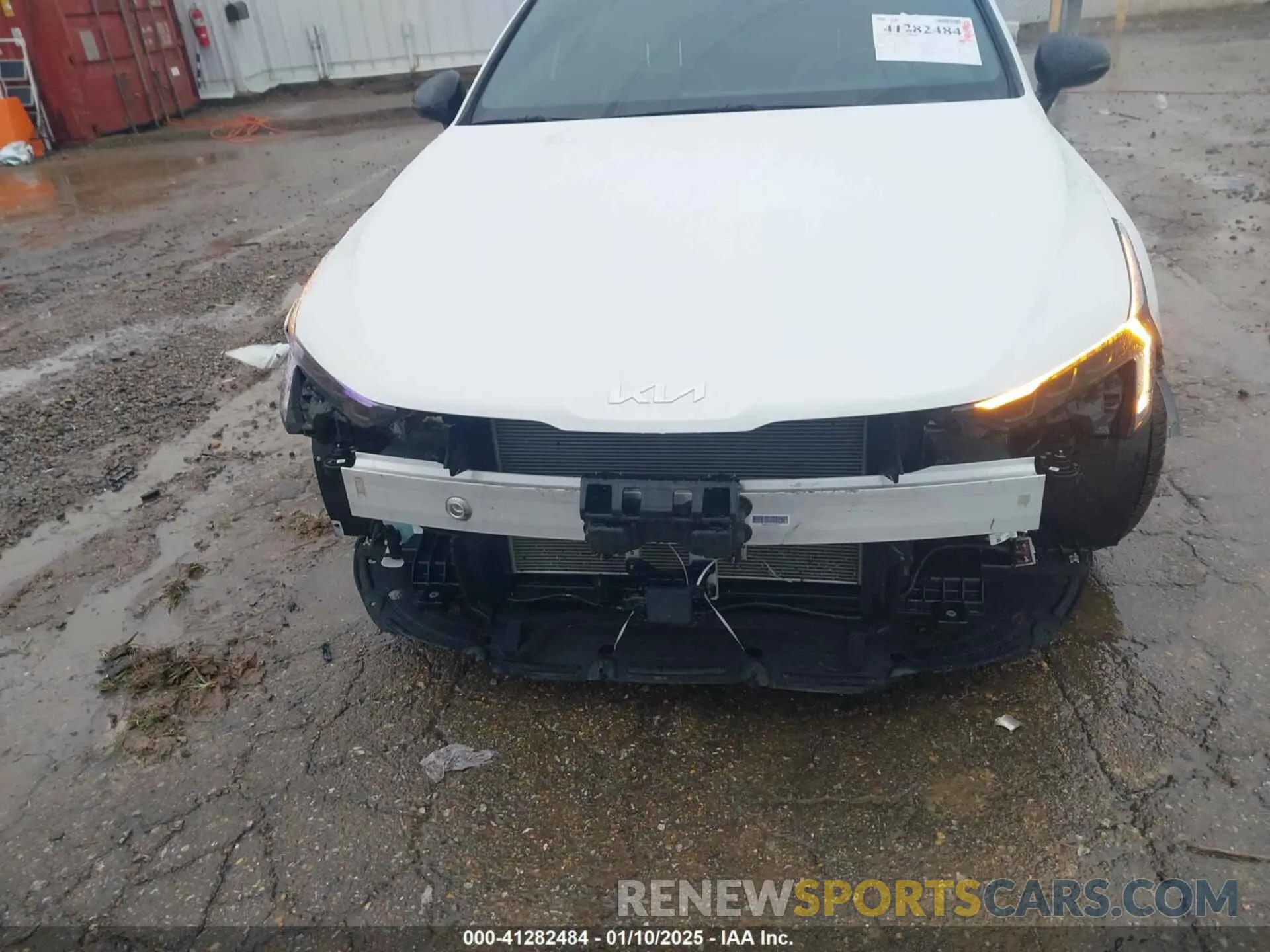 6 Photograph of a damaged car KNAG64J78S5313865 KIA K5 2025
