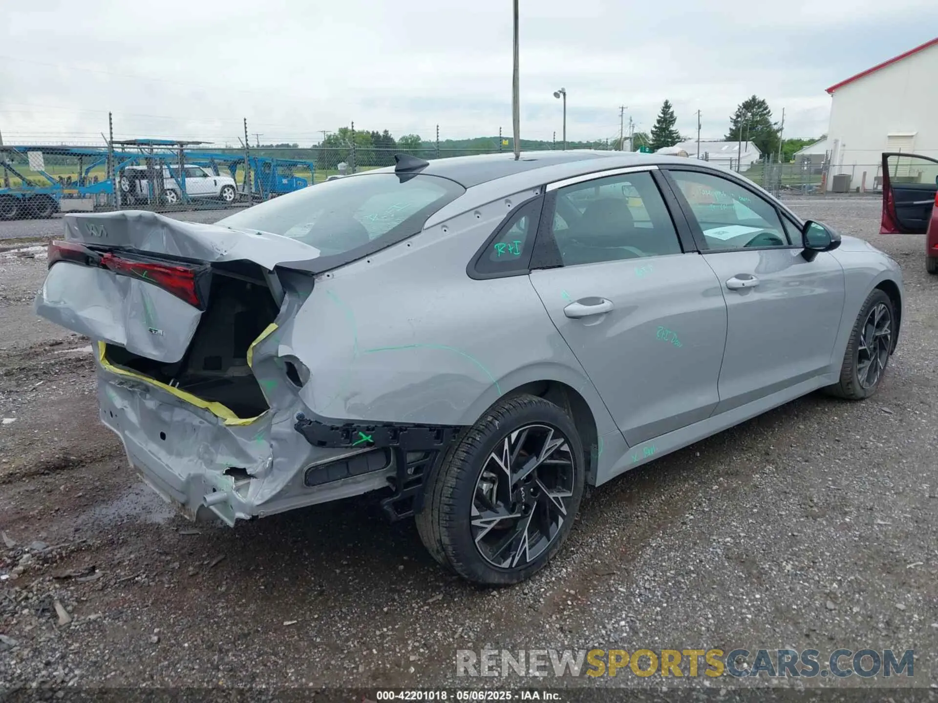 4 Photograph of a damaged car KNAG64J78S5325689 KIA K5 2025