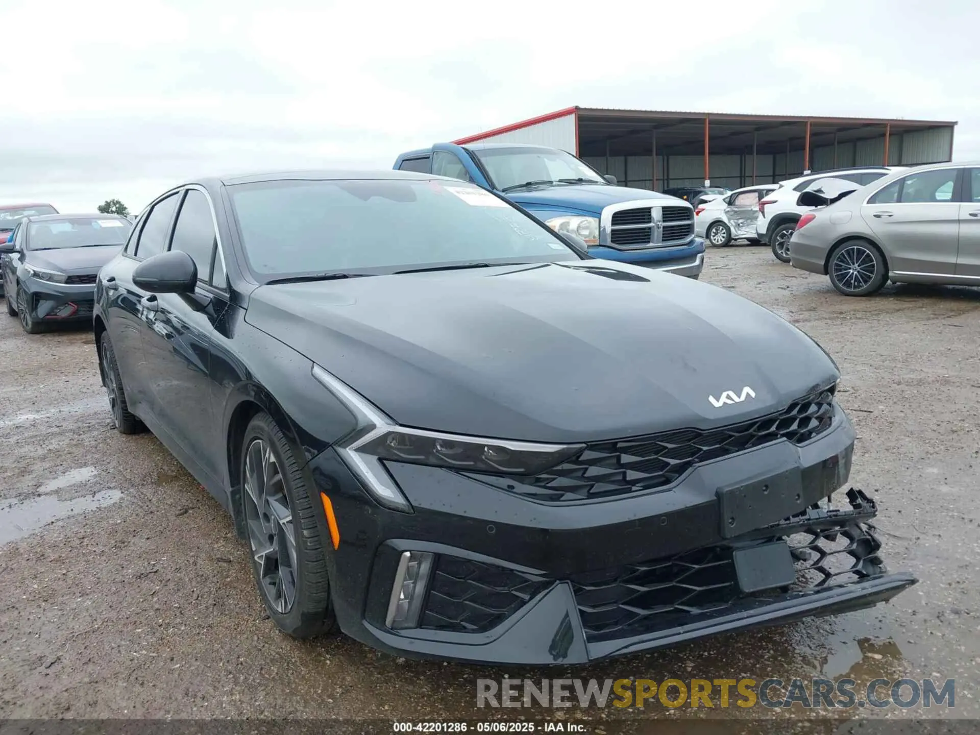 1 Photograph of a damaged car KNAG64J78S5334280 KIA K5 2025