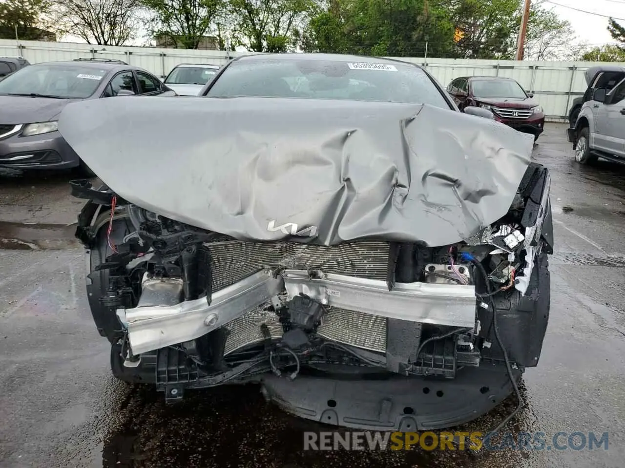 5 Photograph of a damaged car KNAG64J79S5304365 KIA K5 2025
