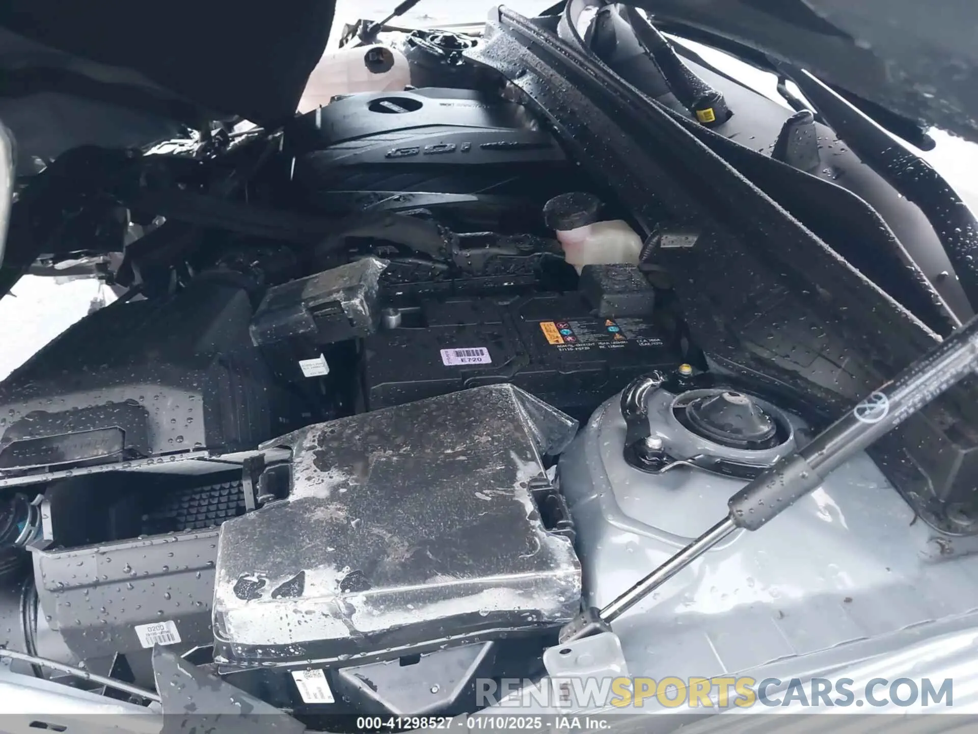 10 Photograph of a damaged car KNAG64J79S5337107 KIA K5 2025