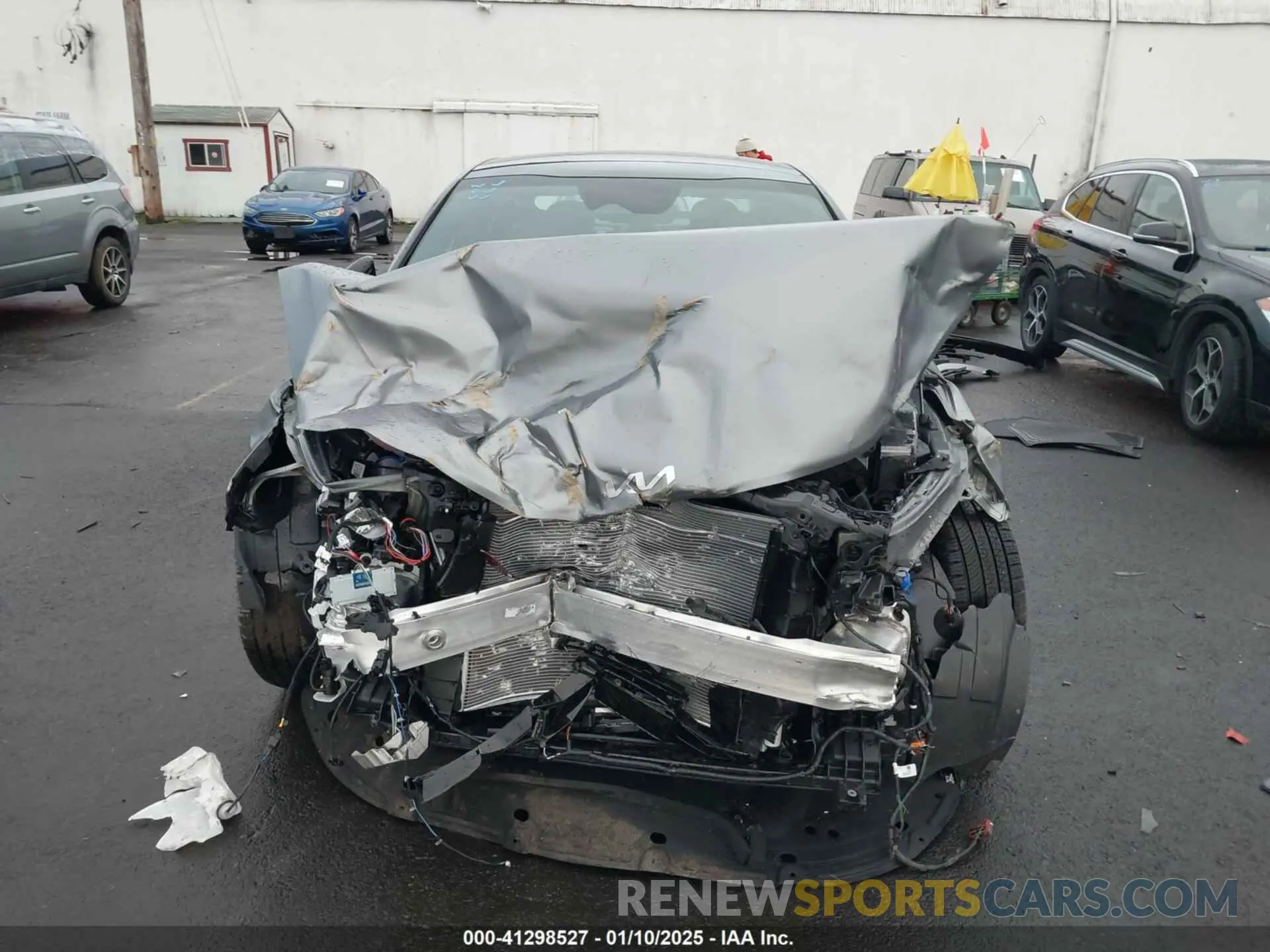 13 Photograph of a damaged car KNAG64J79S5337107 KIA K5 2025