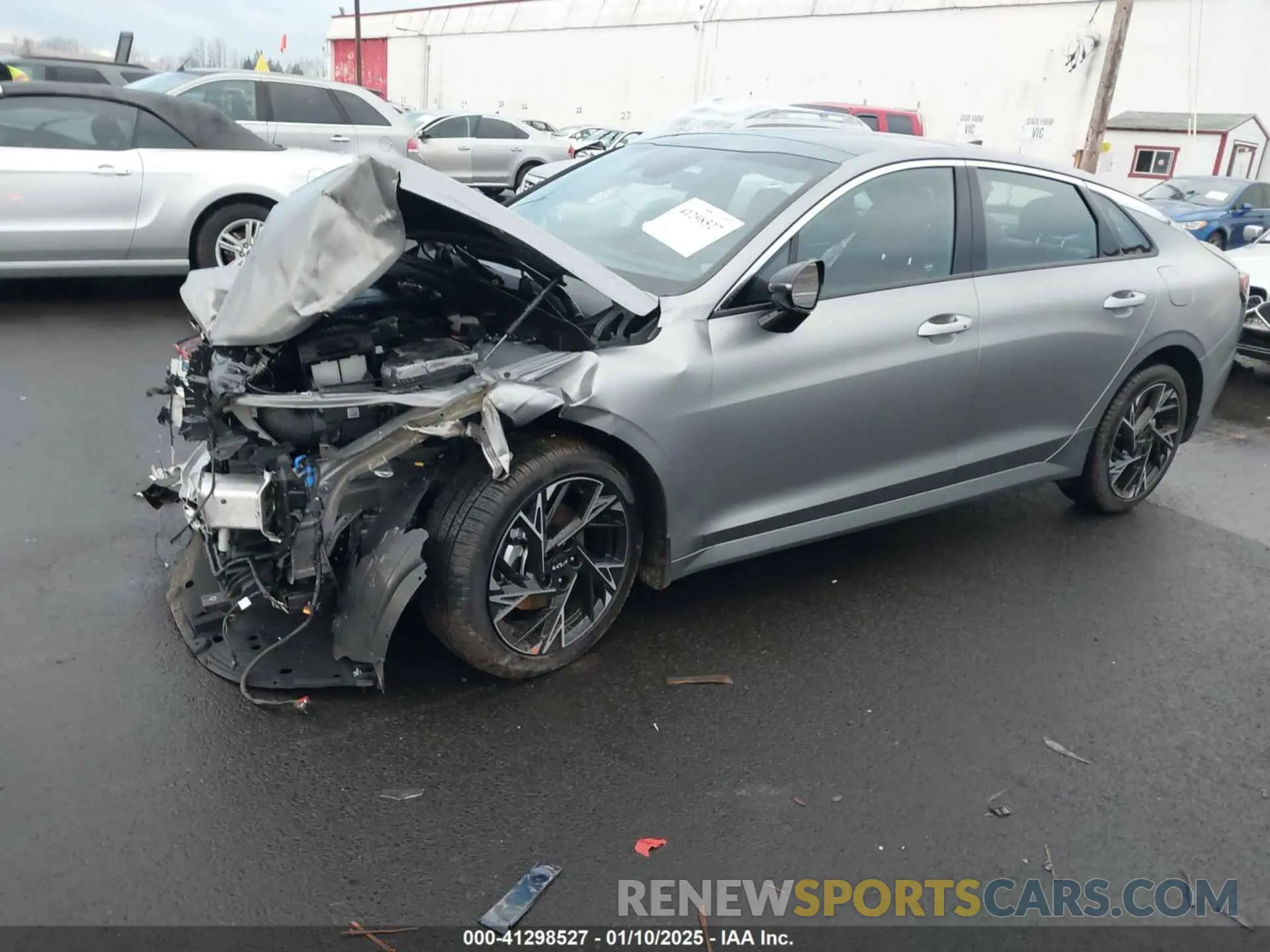 2 Photograph of a damaged car KNAG64J79S5337107 KIA K5 2025