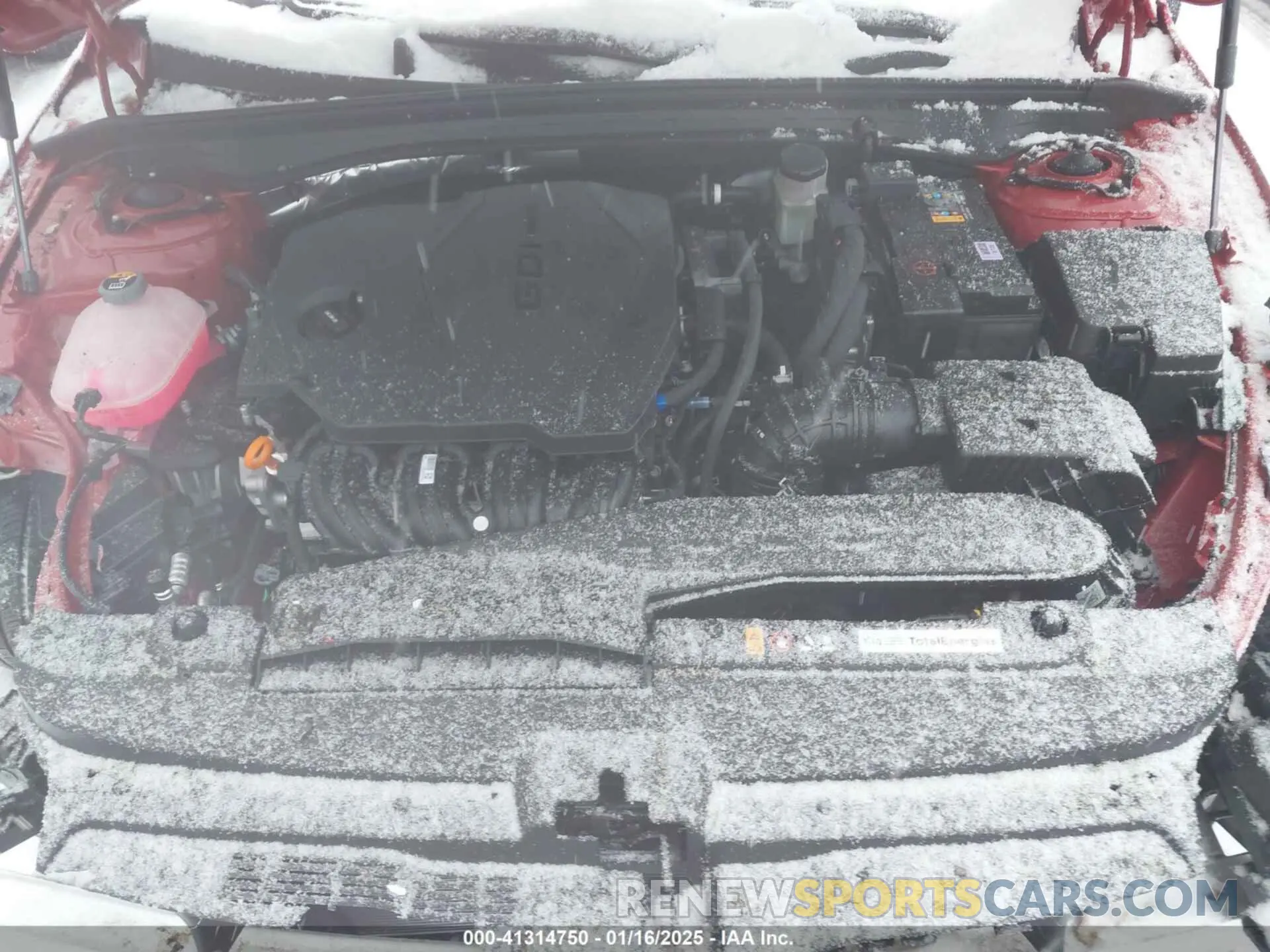 10 Photograph of a damaged car KNAG64J7XS5319067 KIA K5 2025