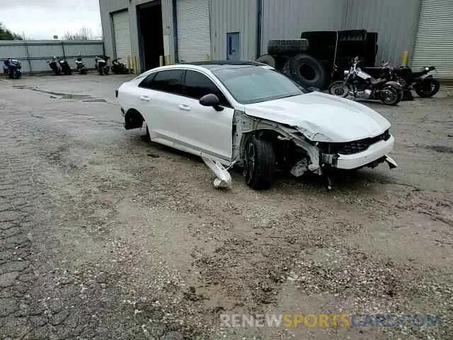 11 Photograph of a damaged car KNAG64J7XS5336287 KIA K5 2025