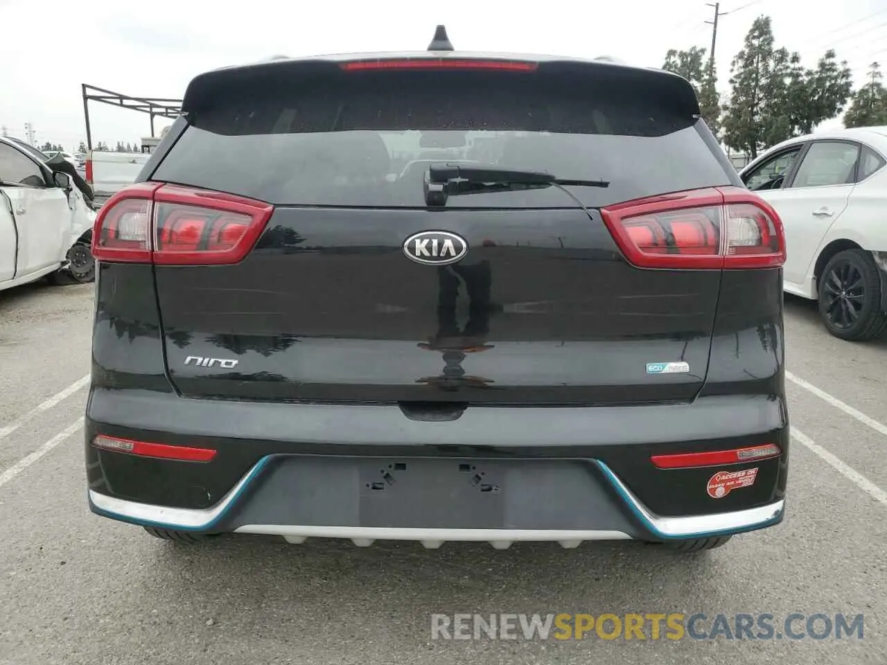 6 Photograph of a damaged car KNDCB3LC0K5341113 KIA NIRO 2019