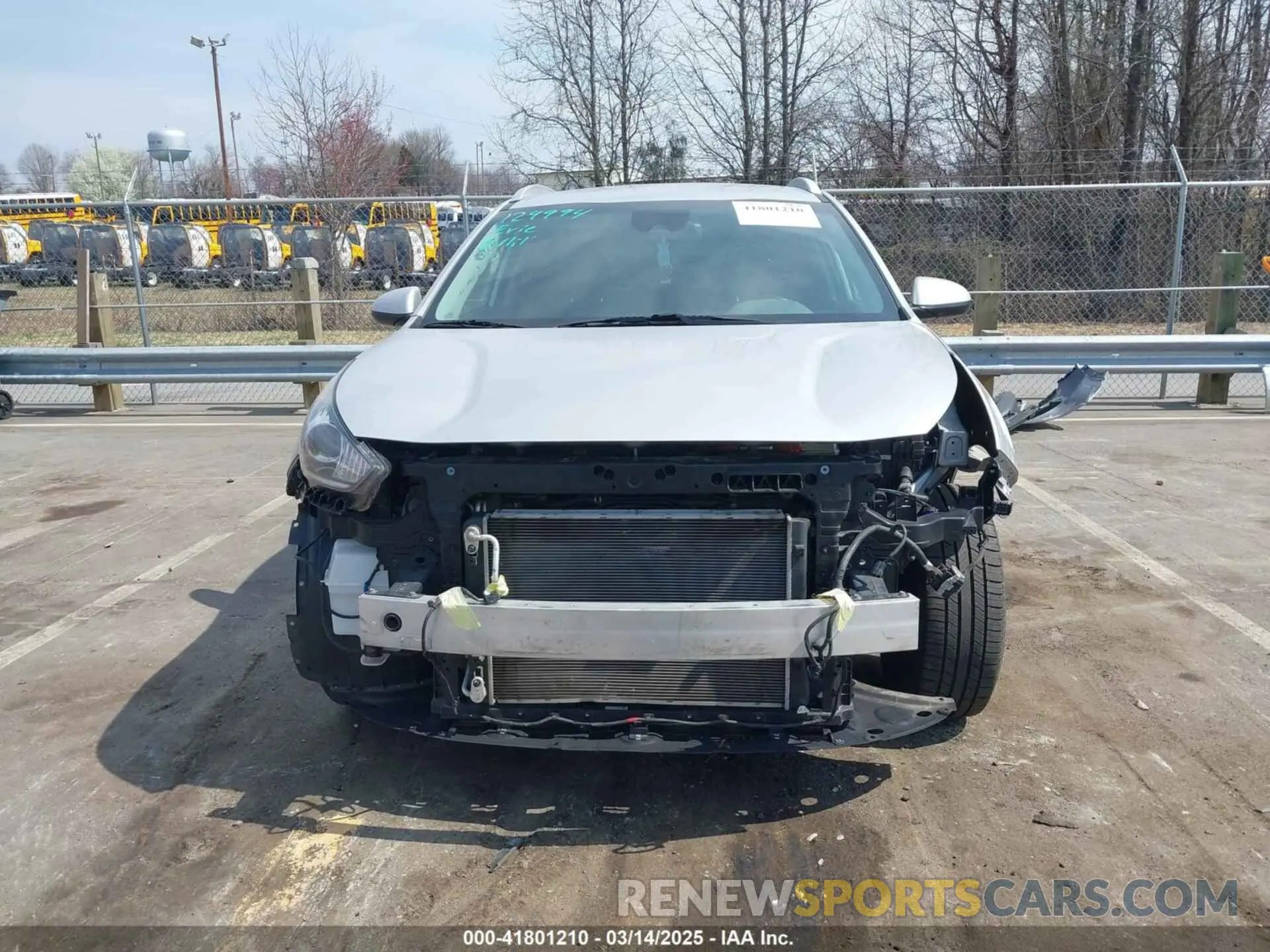 13 Photograph of a damaged car KNDCB3LC1K5262906 KIA NIRO 2019
