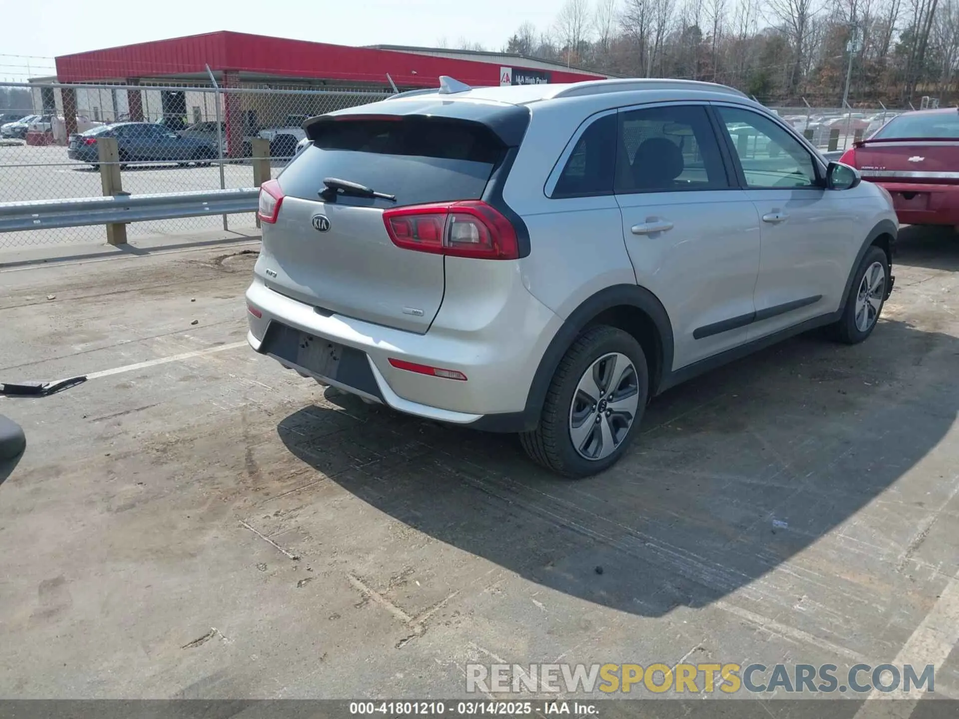 4 Photograph of a damaged car KNDCB3LC1K5262906 KIA NIRO 2019