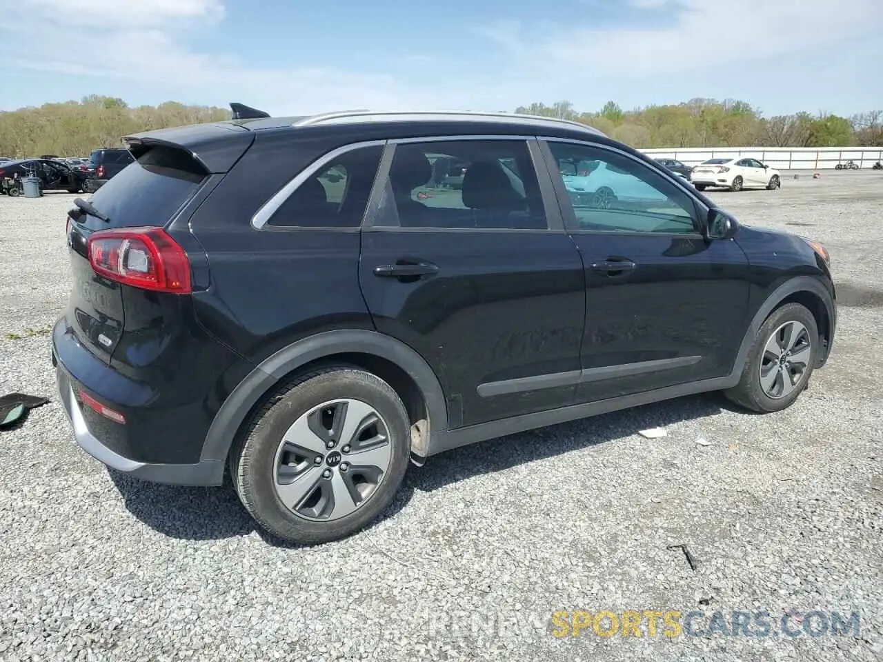 3 Photograph of a damaged car KNDCB3LC2K5334311 KIA NIRO 2019