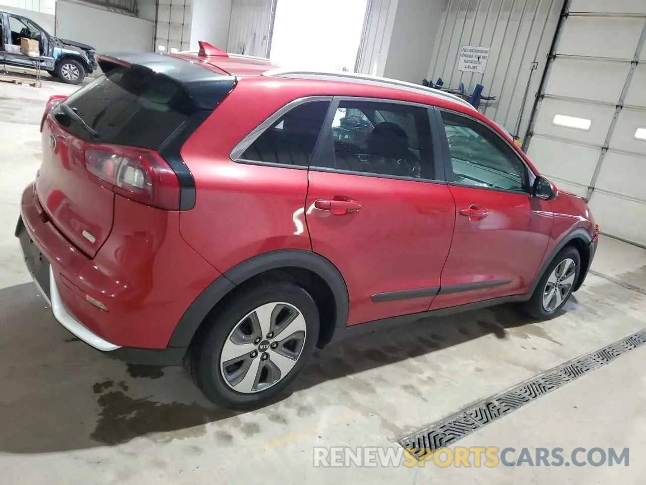 3 Photograph of a damaged car KNDCB3LC3K5249123 KIA NIRO 2019