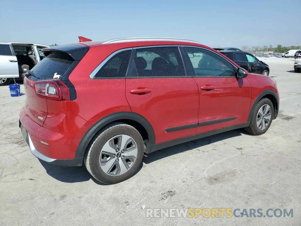 3 Photograph of a damaged car KNDCB3LC3K5340067 KIA NIRO 2019