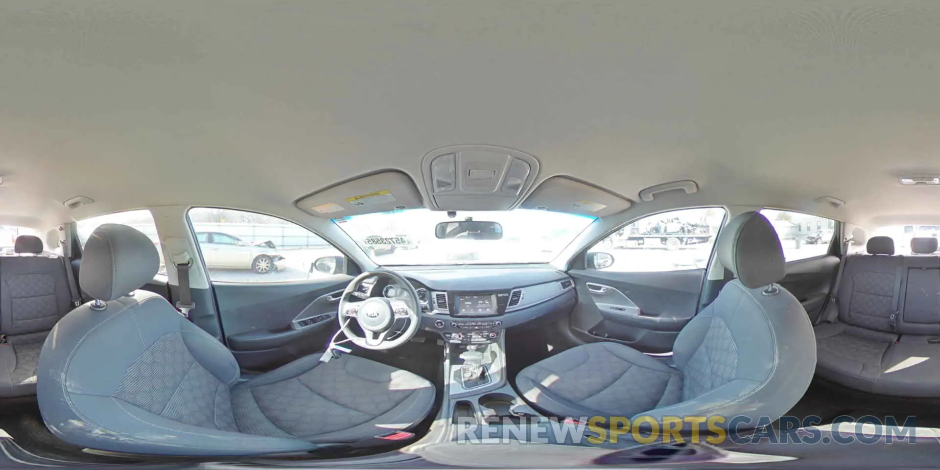 13 Photograph of a damaged car KNDCB3LC4K5223128 KIA NIRO 2019