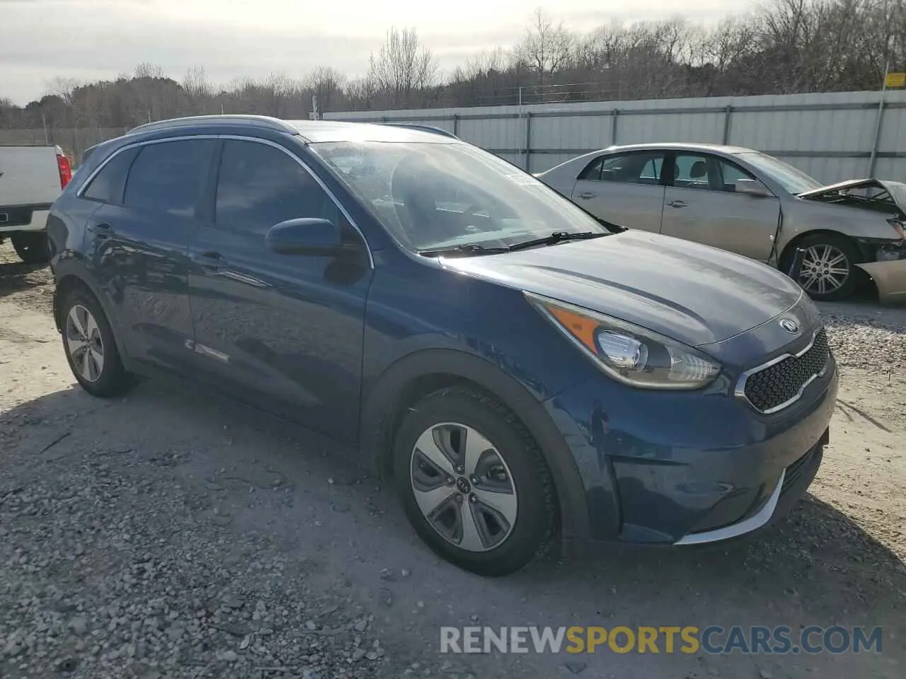 4 Photograph of a damaged car KNDCB3LC4K5223128 KIA NIRO 2019