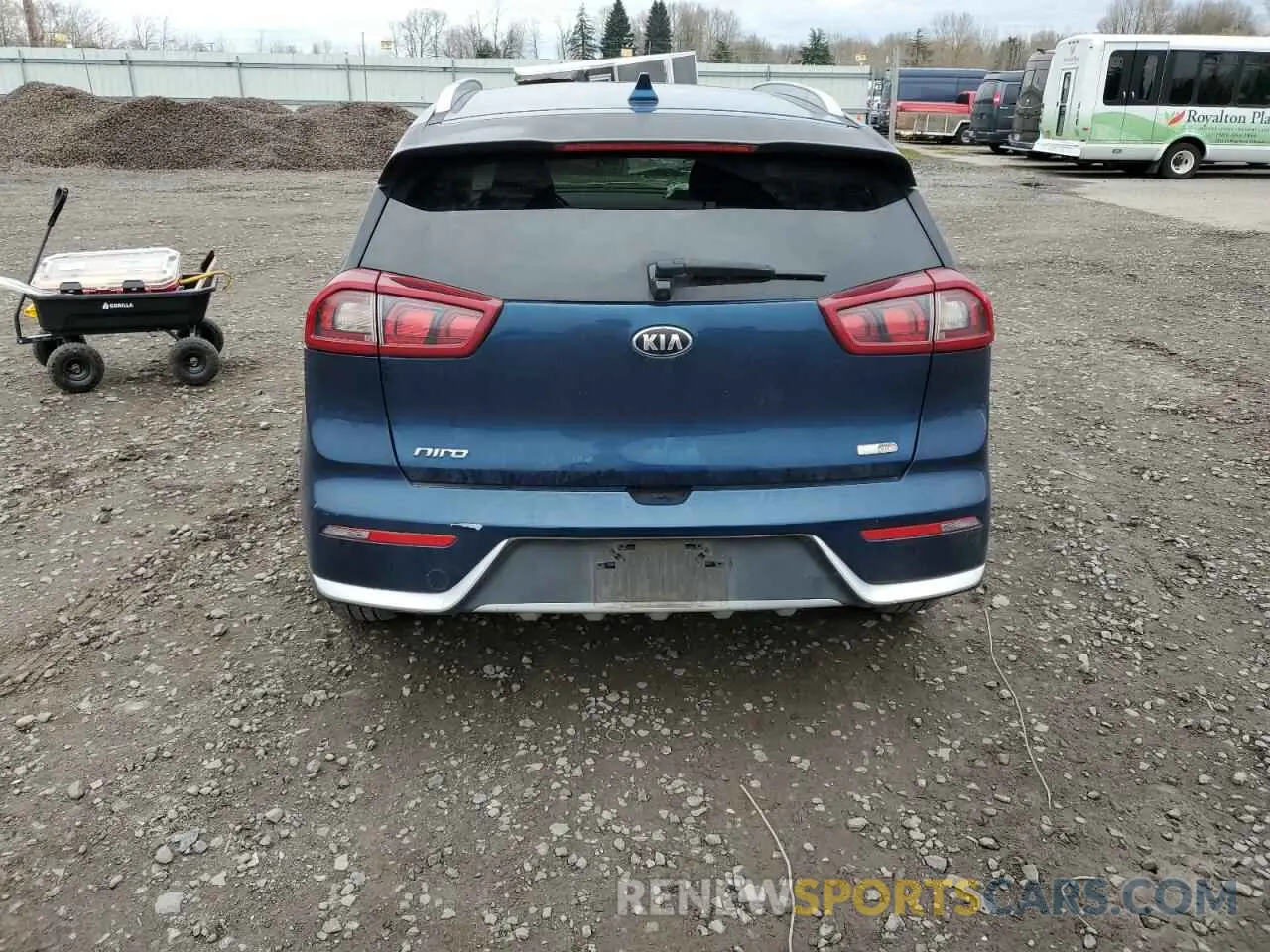 6 Photograph of a damaged car KNDCB3LC4K5252595 KIA NIRO 2019