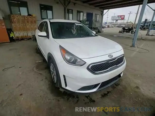 11 Photograph of a damaged car KNDCB3LC4K5305022 KIA NIRO 2019