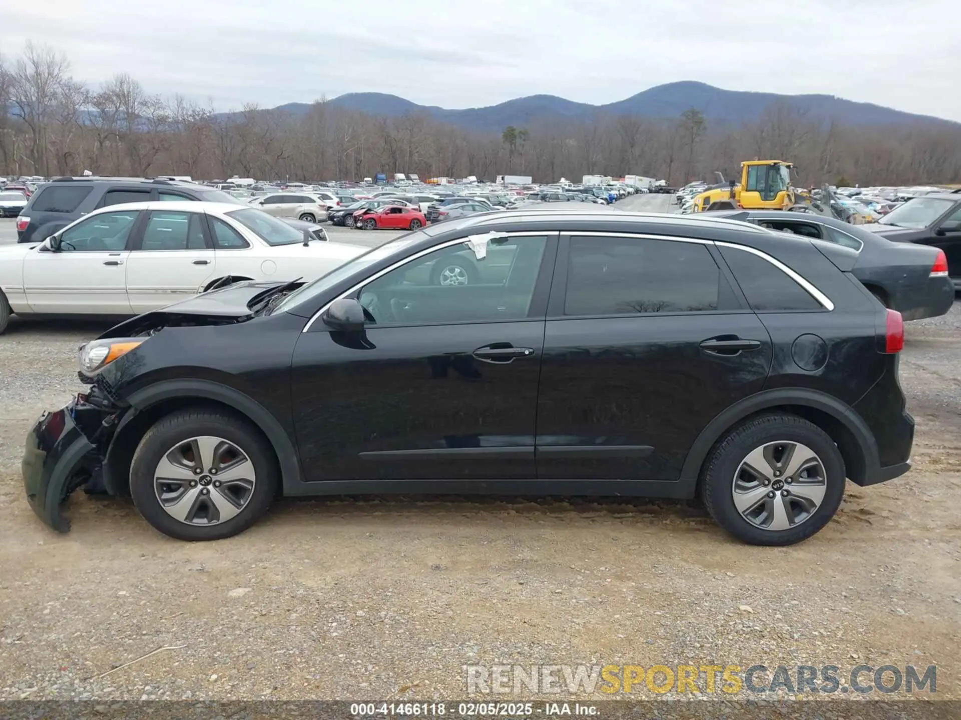 14 Photograph of a damaged car KNDCB3LC4K5326047 KIA NIRO 2019