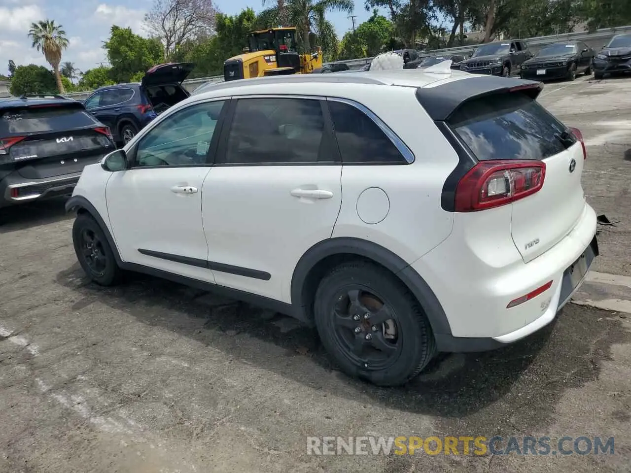 2 Photograph of a damaged car KNDCB3LC4K5351773 KIA NIRO 2019