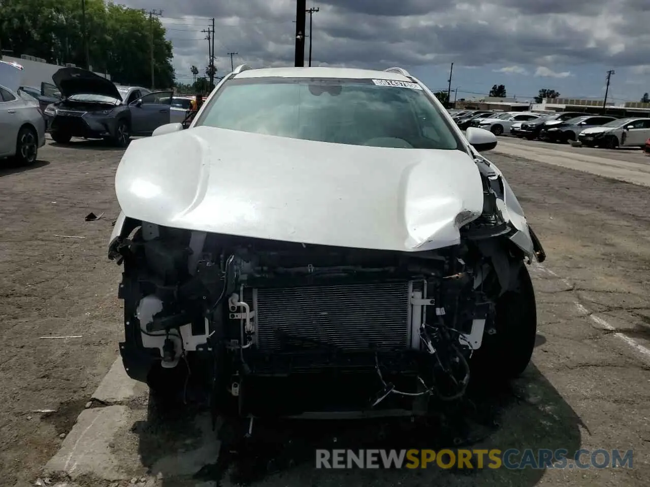 5 Photograph of a damaged car KNDCB3LC4K5351773 KIA NIRO 2019