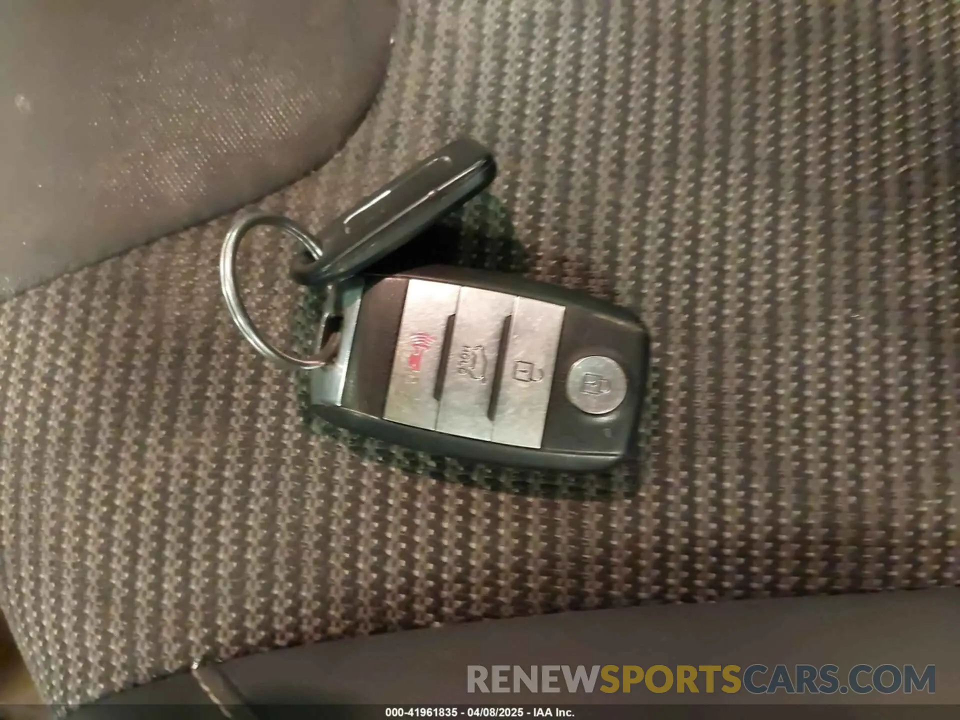 11 Photograph of a damaged car KNDCB3LC5K5328454 KIA NIRO 2019