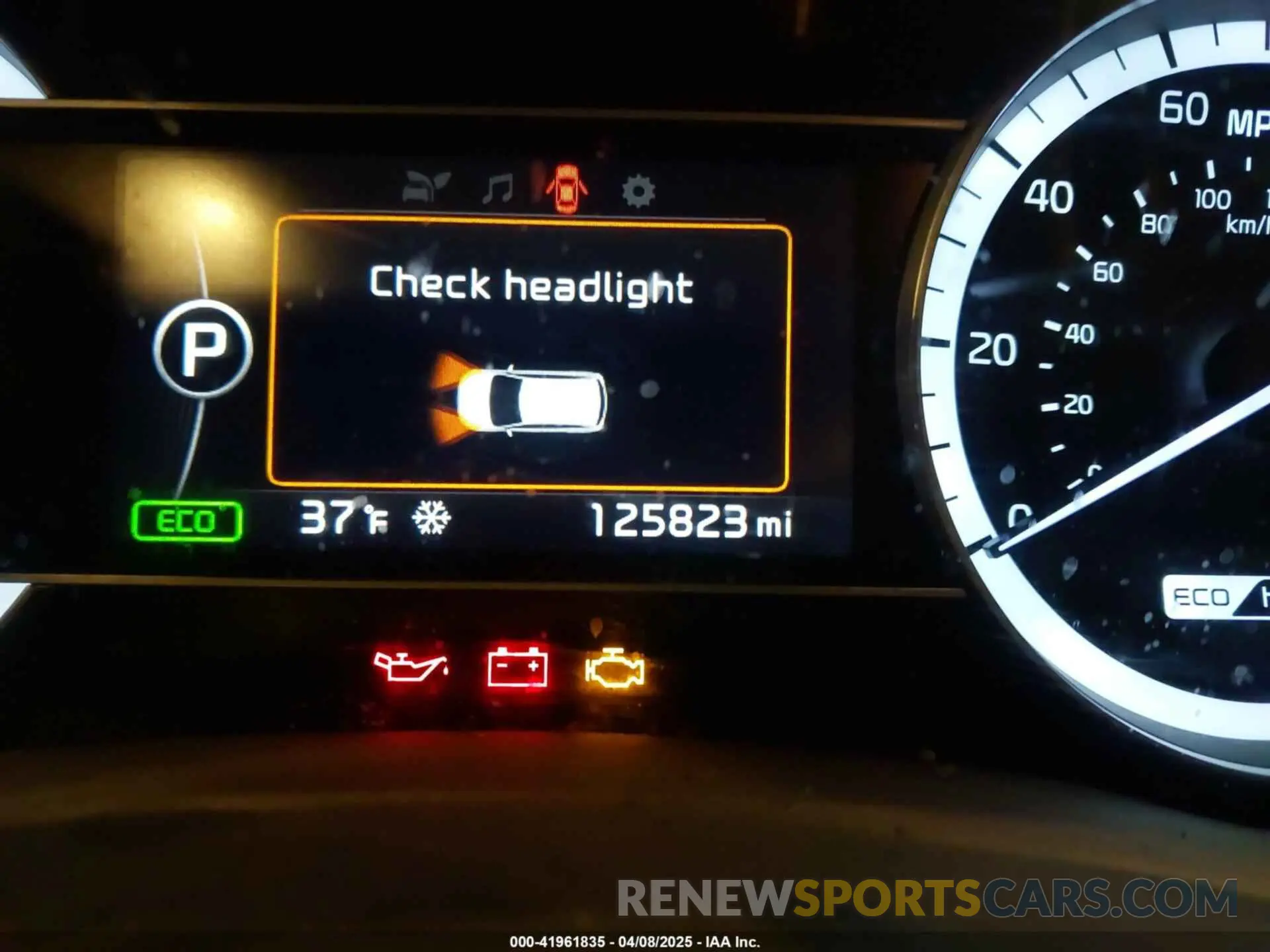 15 Photograph of a damaged car KNDCB3LC5K5328454 KIA NIRO 2019